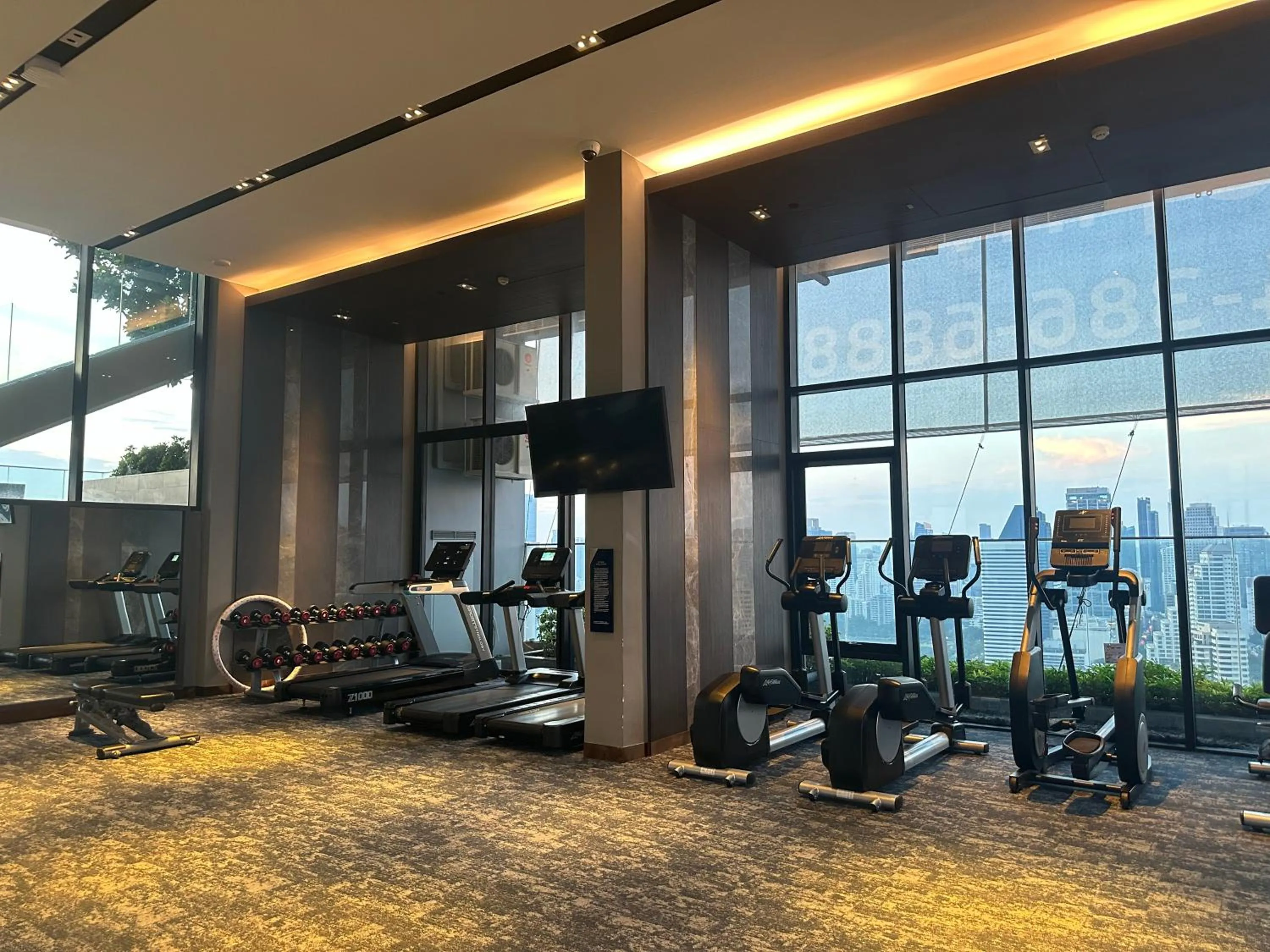 Fitness centre/facilities in Siamese Exclusive Queens