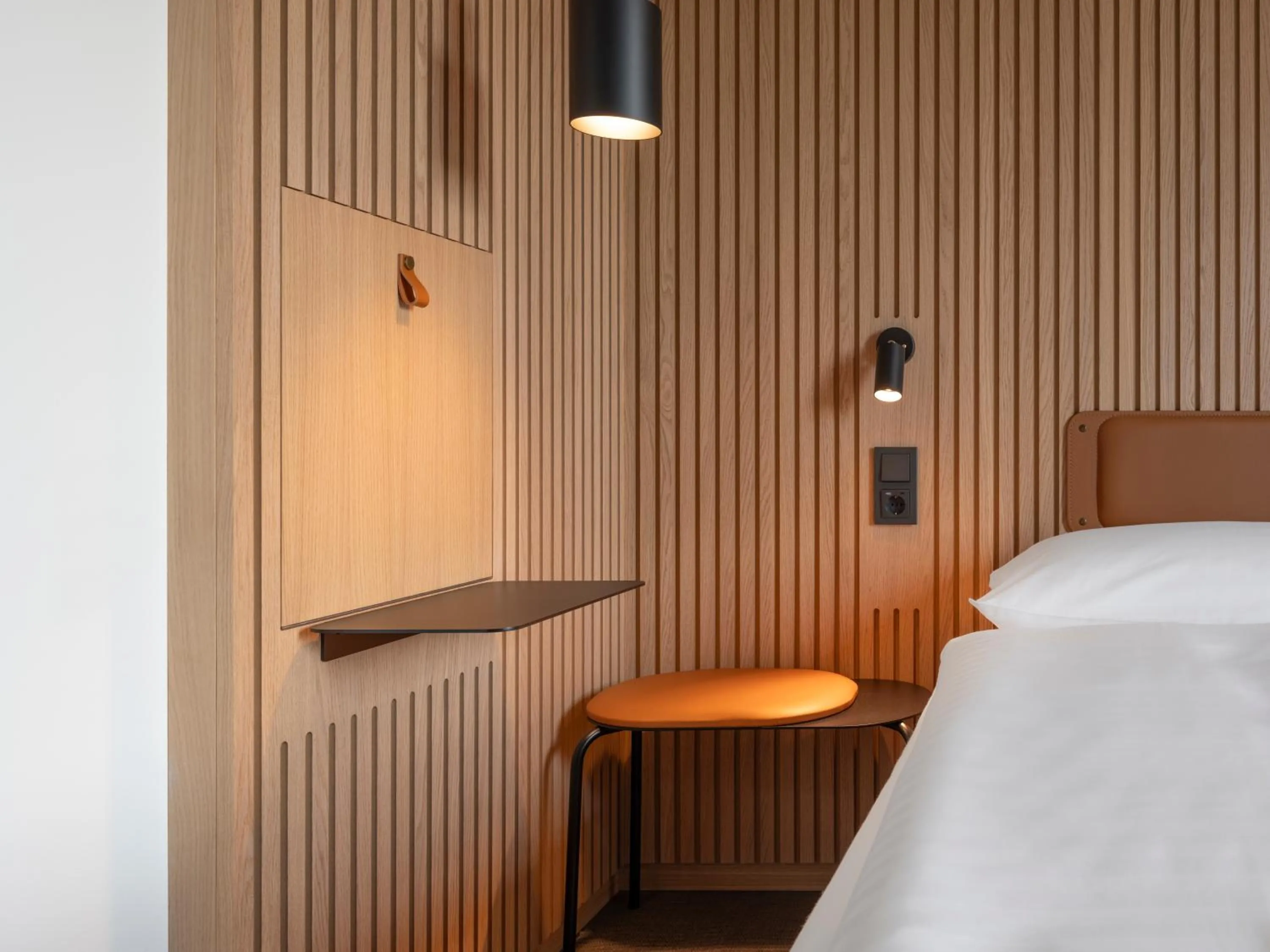 Photo of the whole room, Bed in Zleep Hotel Frankfurt Airport Kelsterbach