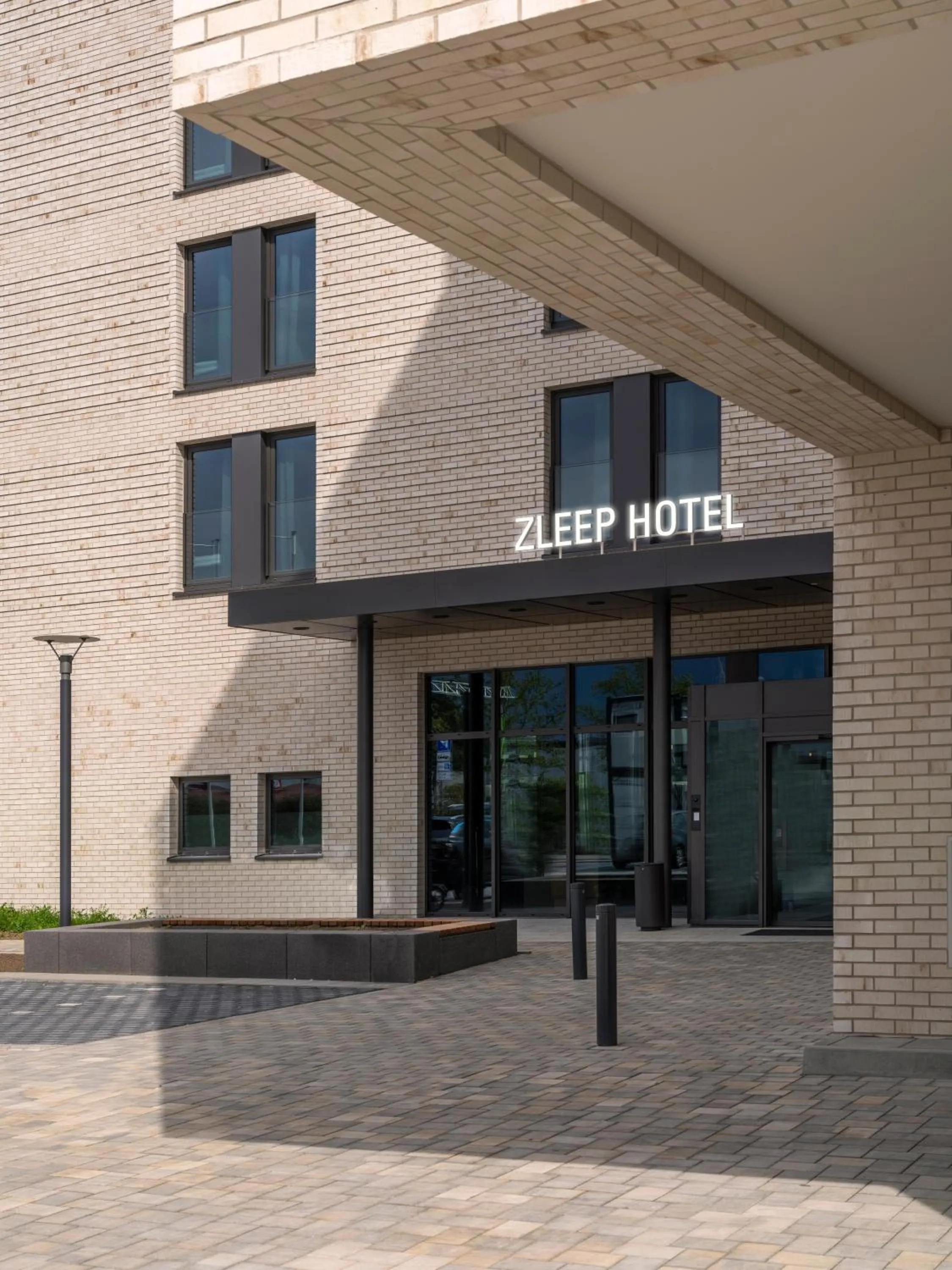 Property building in Zleep Hotel Frankfurt Airport Kelsterbach