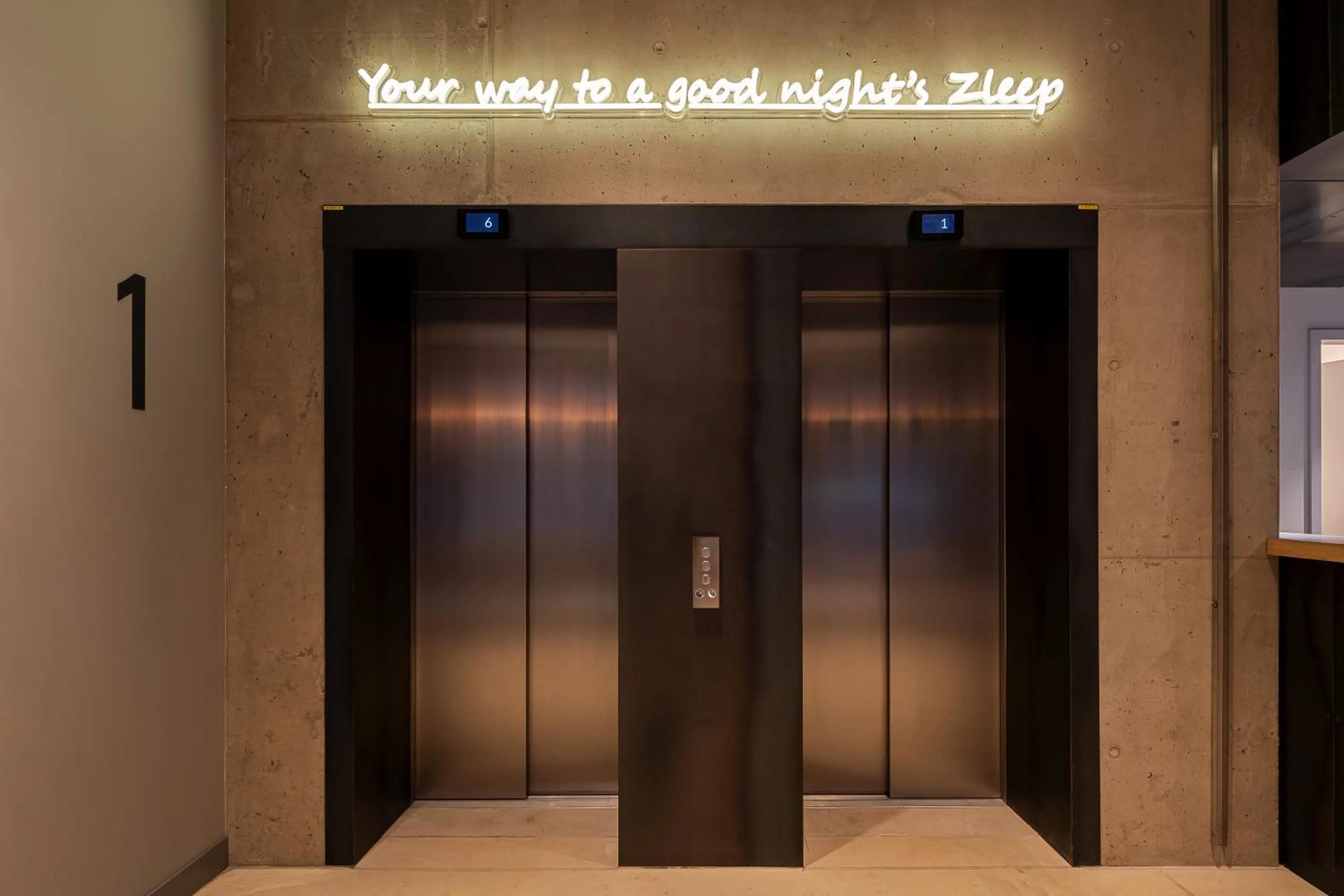 elevator in Zleep Hotel Frankfurt Airport Kelsterbach