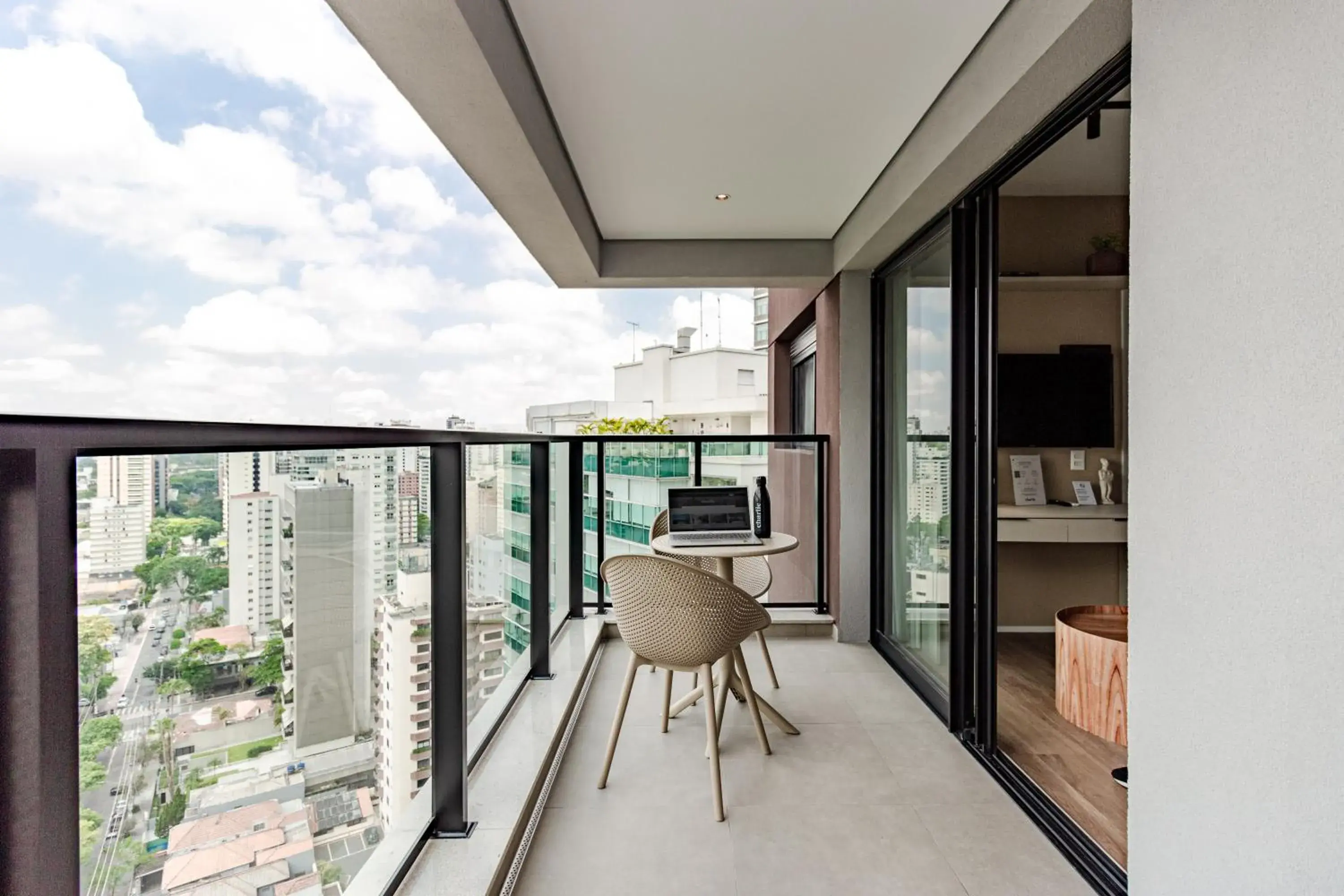 Studio with Balcony in Charlie Window Moema Studio with Balcony in Charlie Window Moema