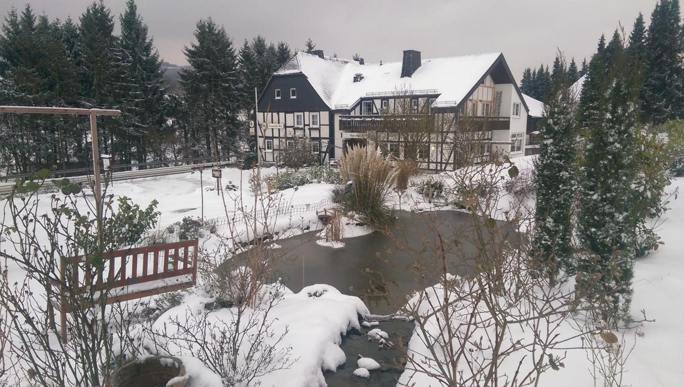 Property building in Hennetaler Hof