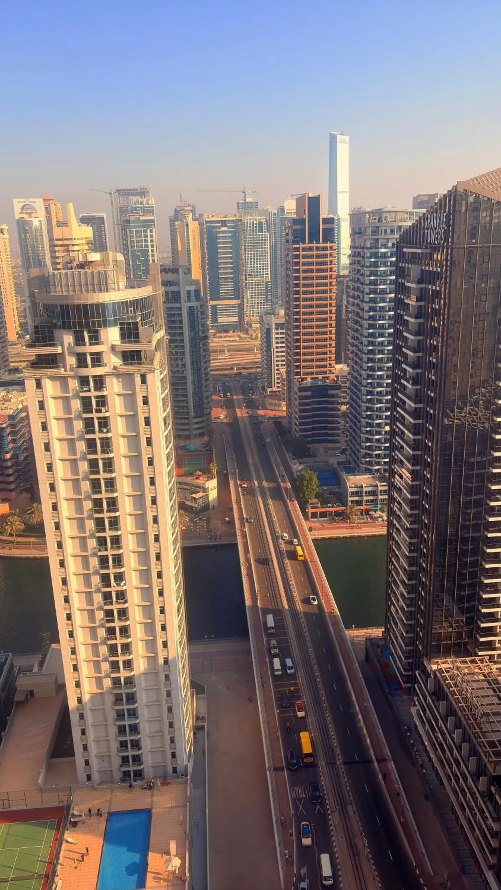 Property building in Route 66 Beach Hostel