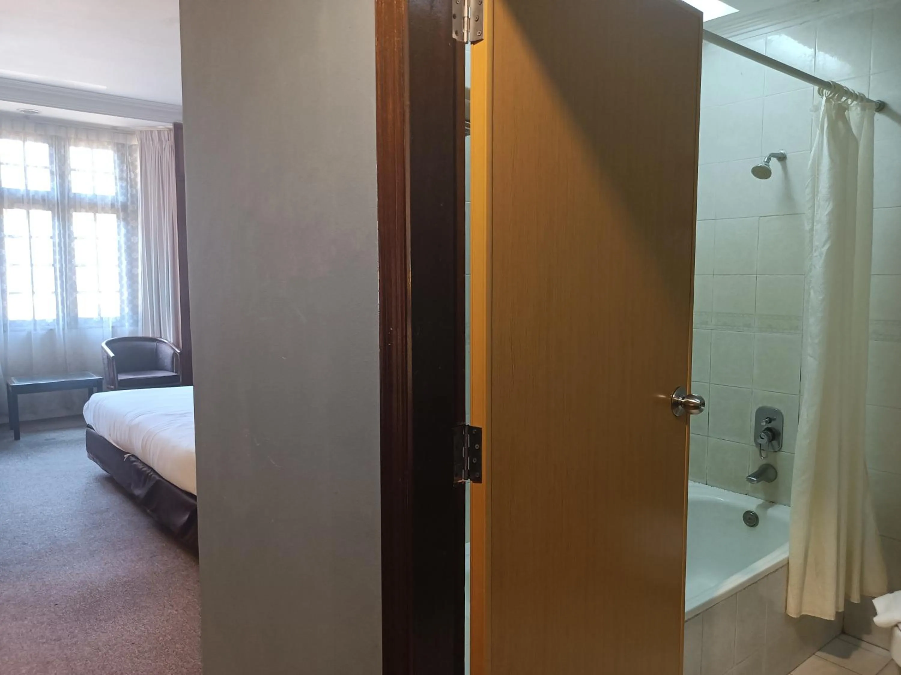 Bathroom, Bed in Cinta Sayang Resort