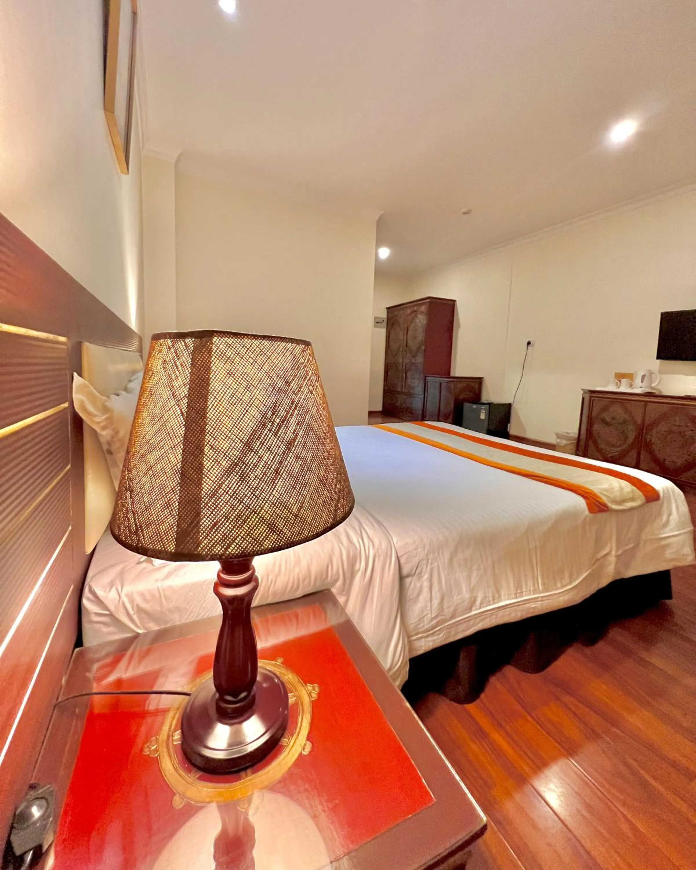 Bathroom, Bed in Vannasut Hotel and Spa