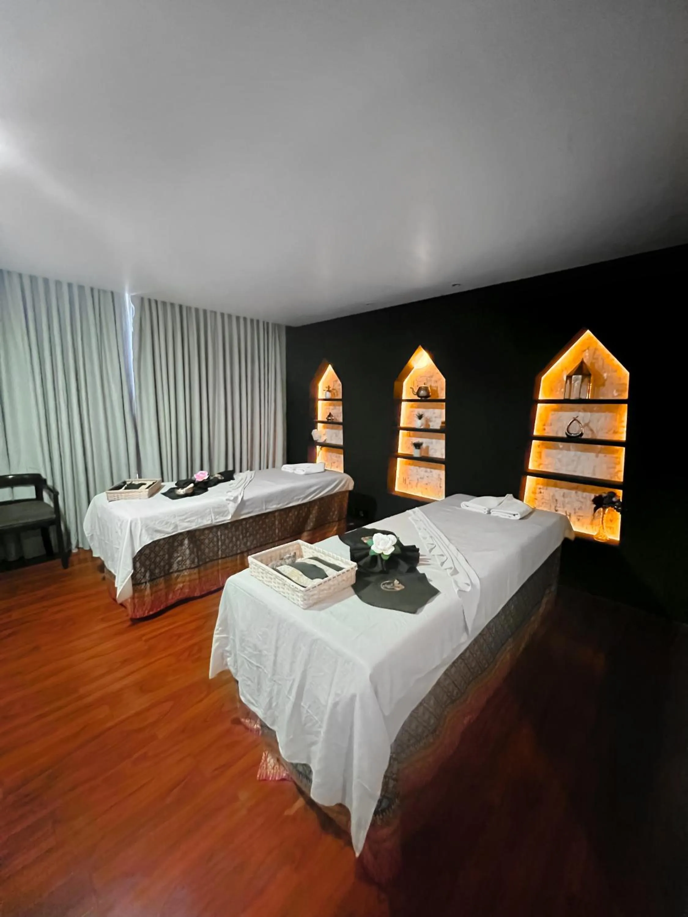 Massage, Bed in Vannasut Hotel and Spa