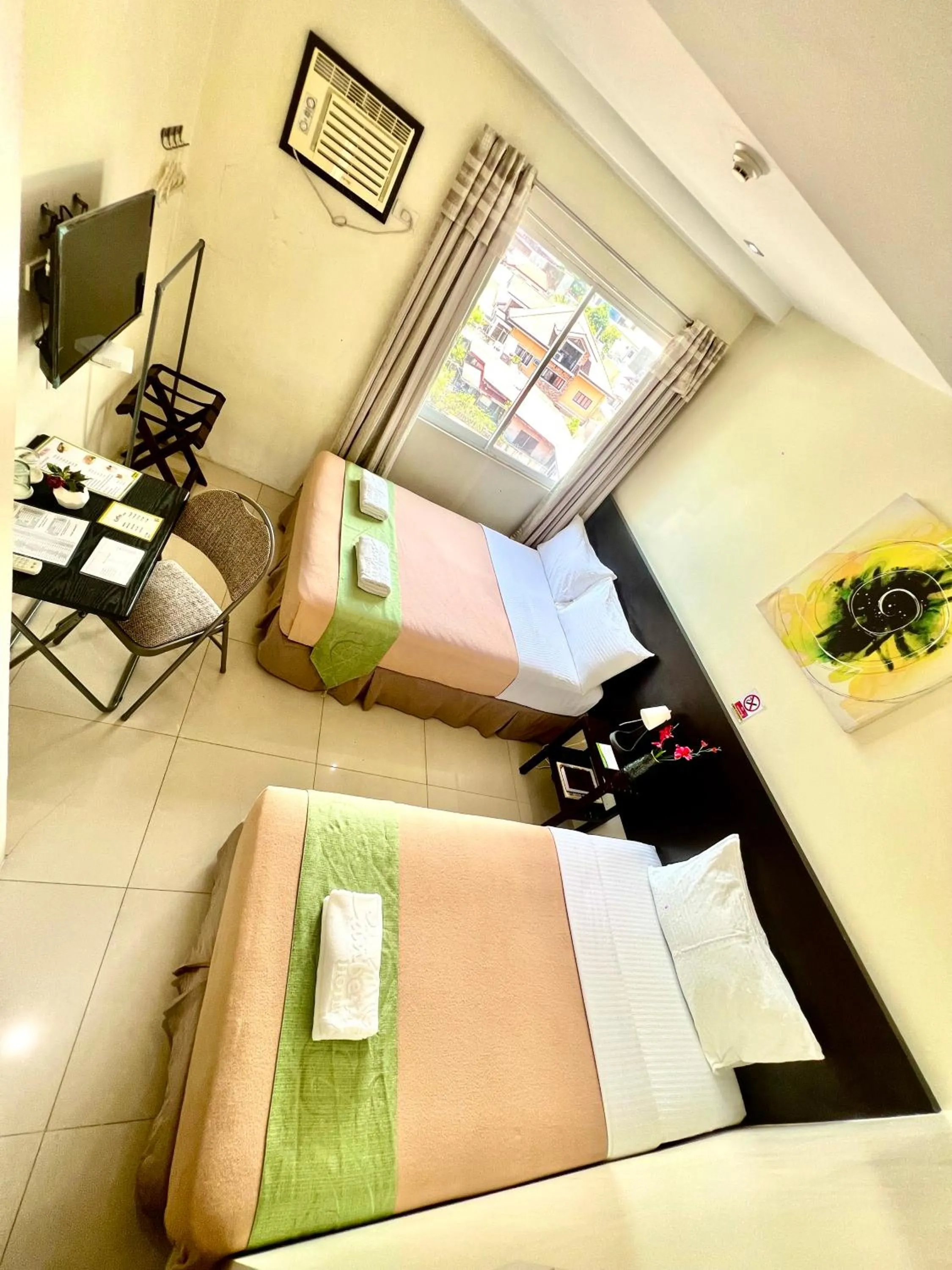 Bed in Canberry Hotel