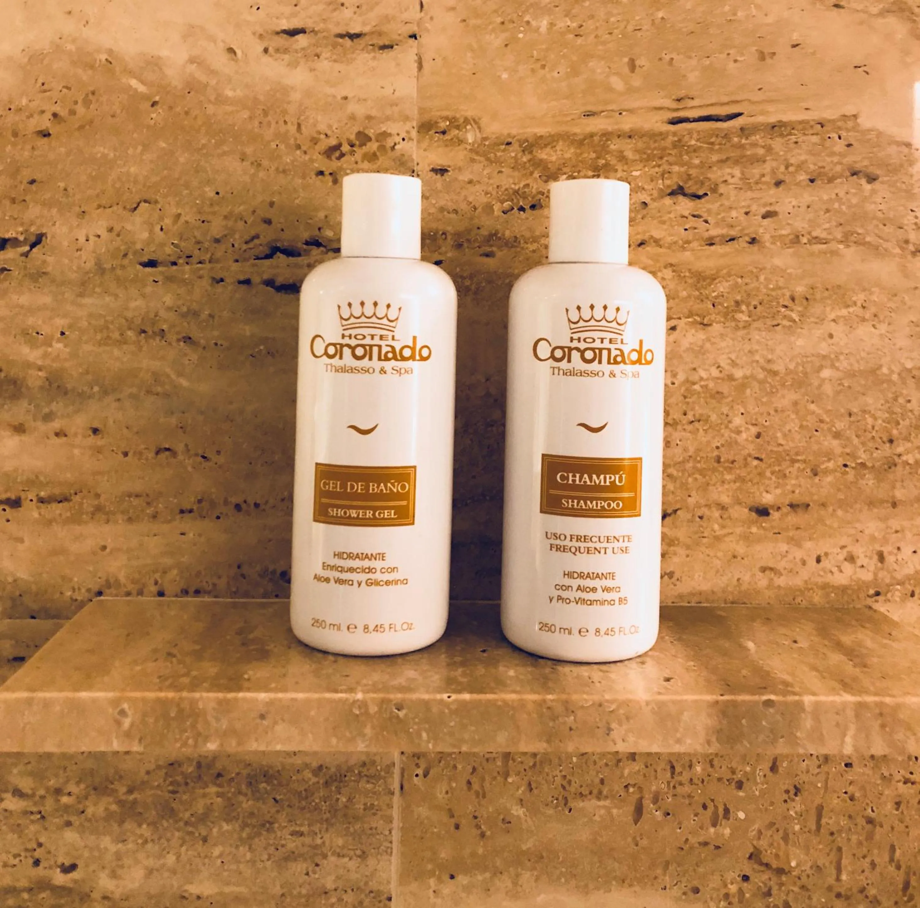 Bathroom in Hotel Coronado Thalasso & Spa