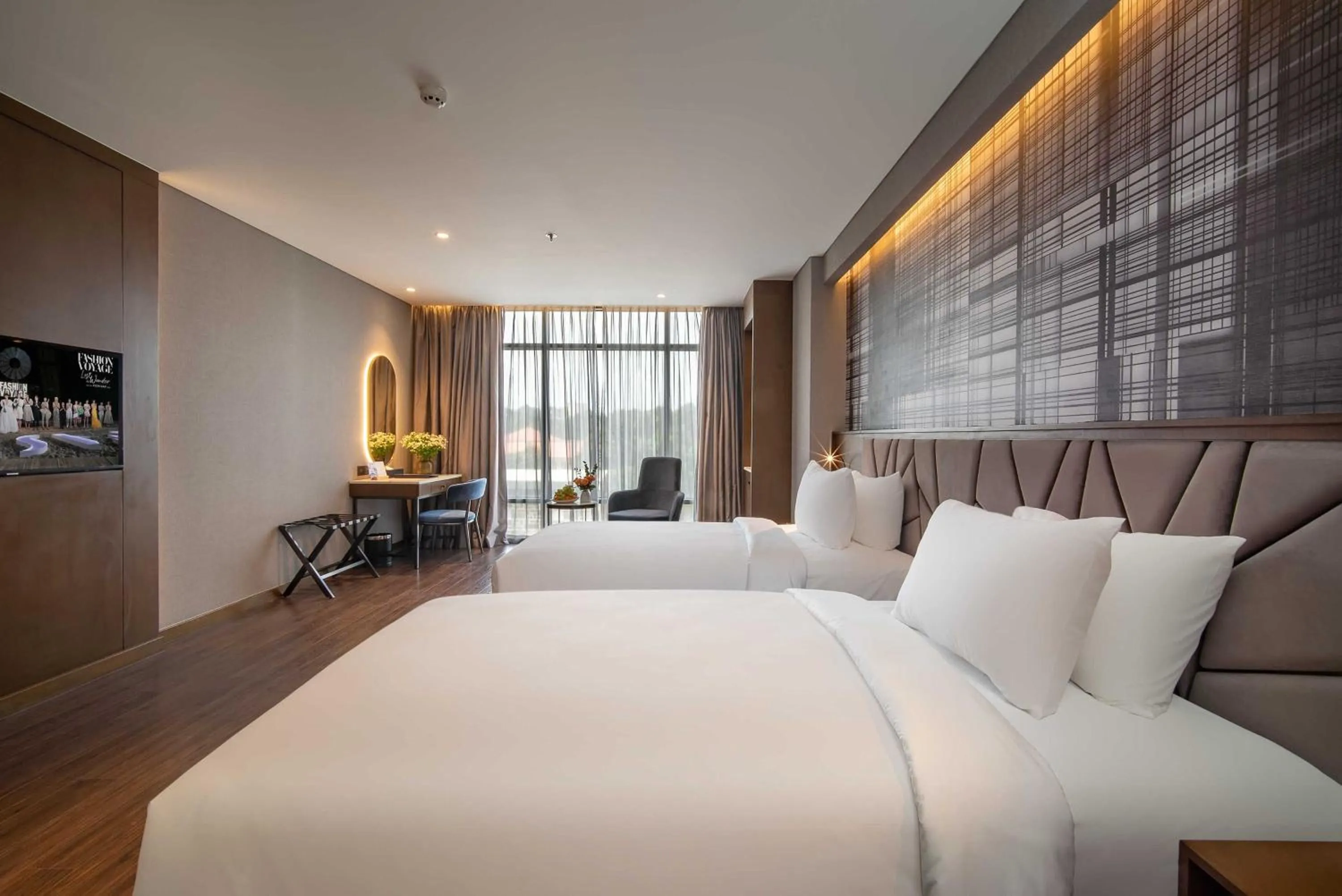 Bedroom, Bed in Nhat Ha Lavish Hotel