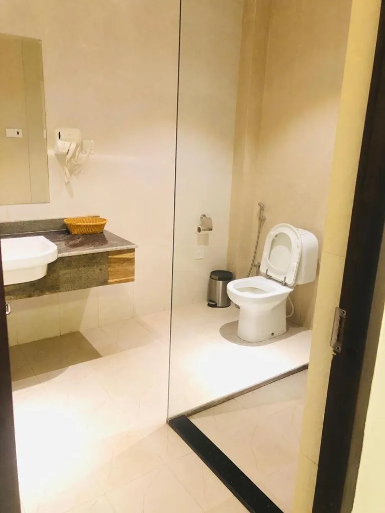 Toilet in Avasta Resort Wijaya Leisure