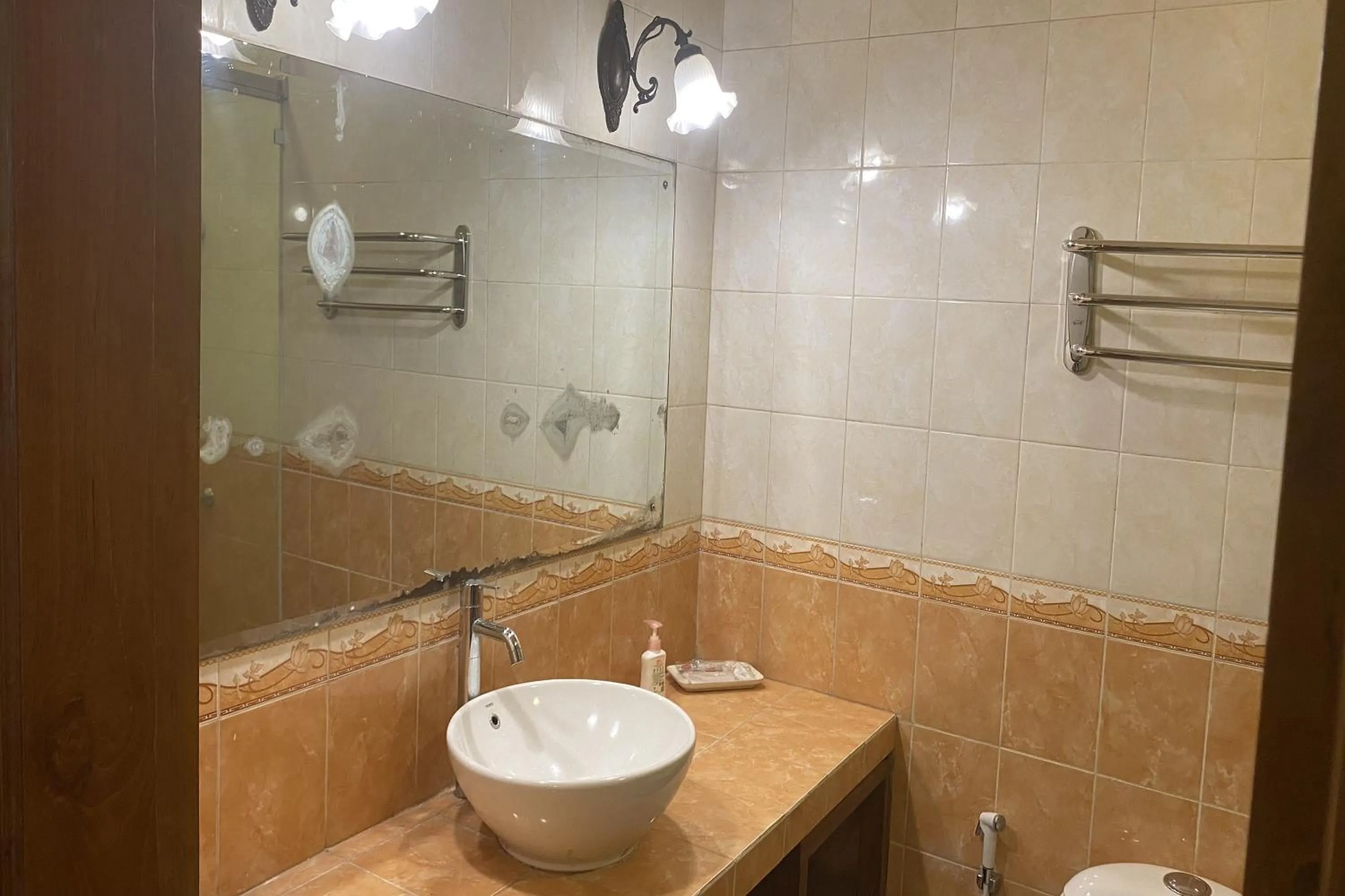 Bathroom in Villa Baliantoro Yogyakarta