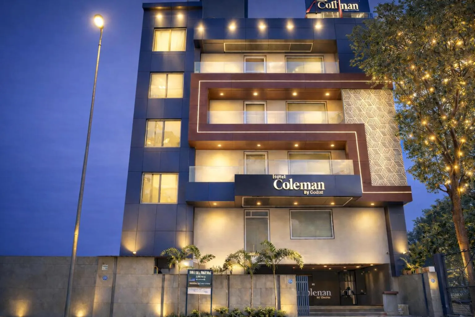 Property building in Qotel Signature Coleman Janakpuri