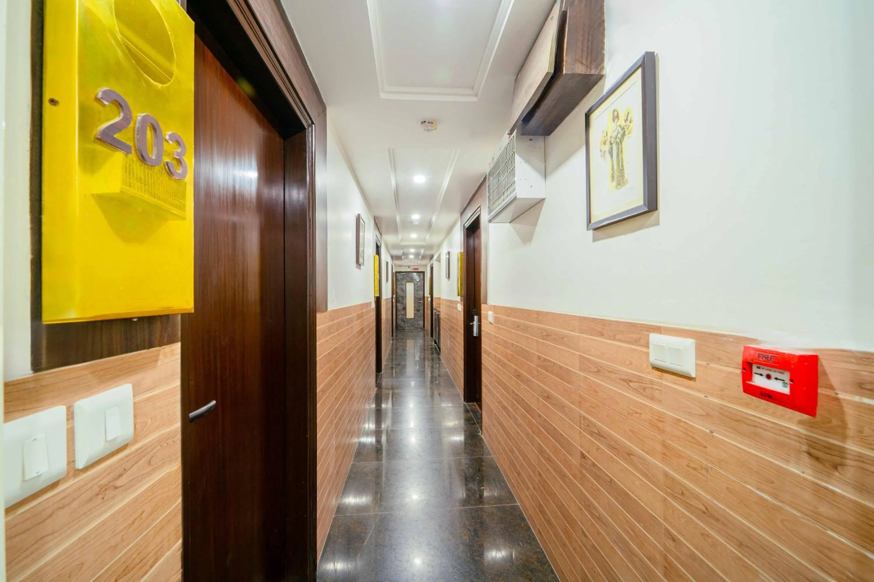 Lobby or reception in Treebo Marigold