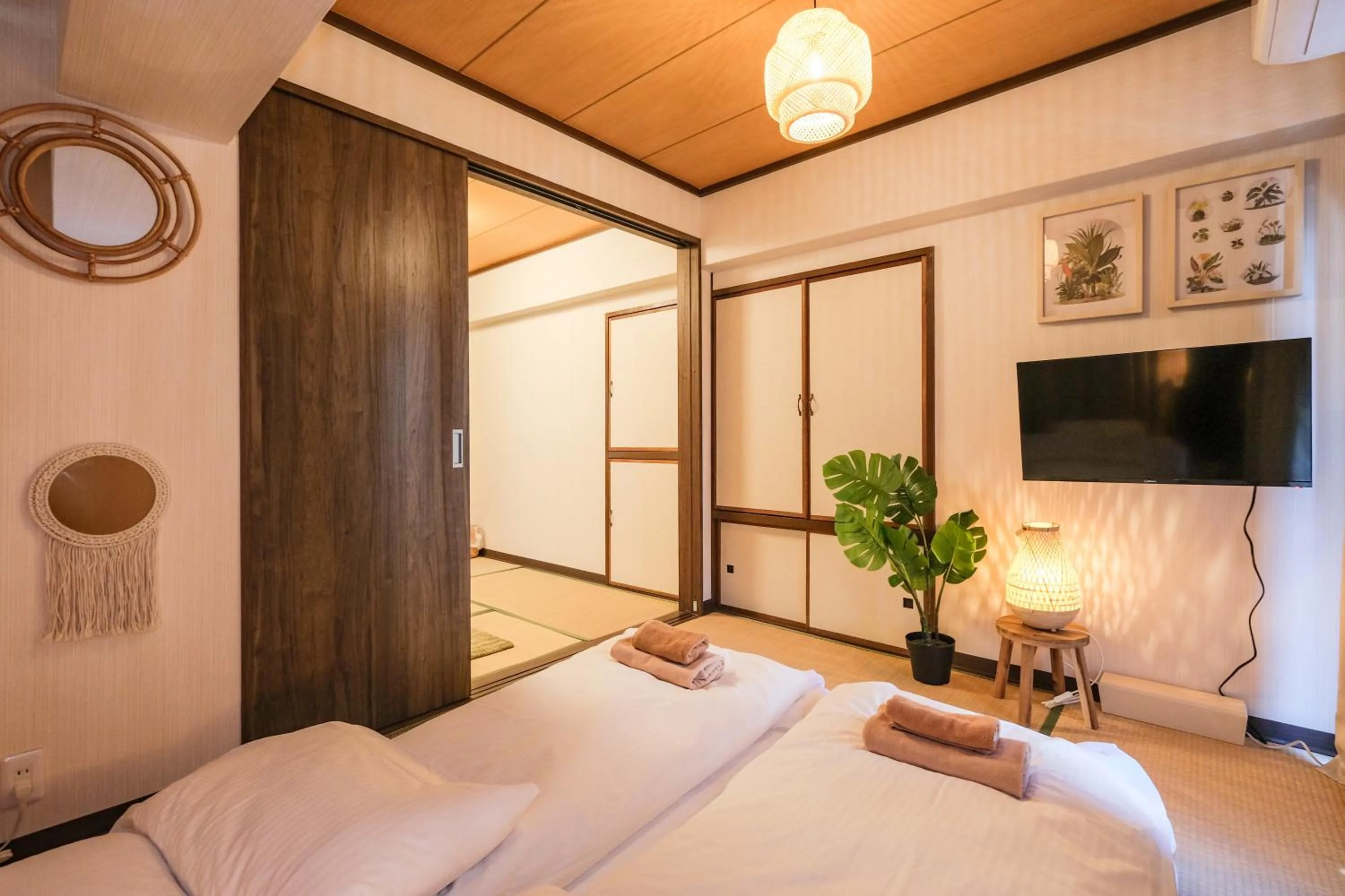 Bed in Mi-APT TAKINO