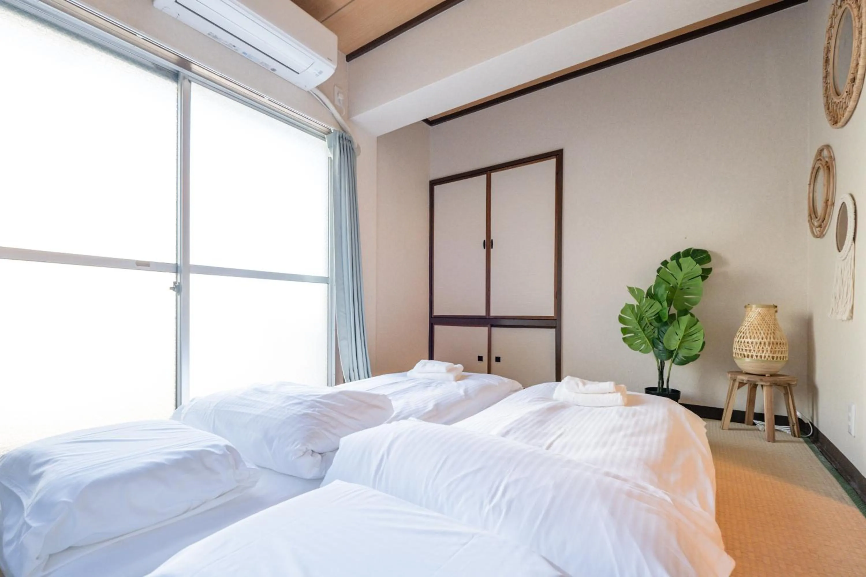 Bed in Mi-APT TAKINO