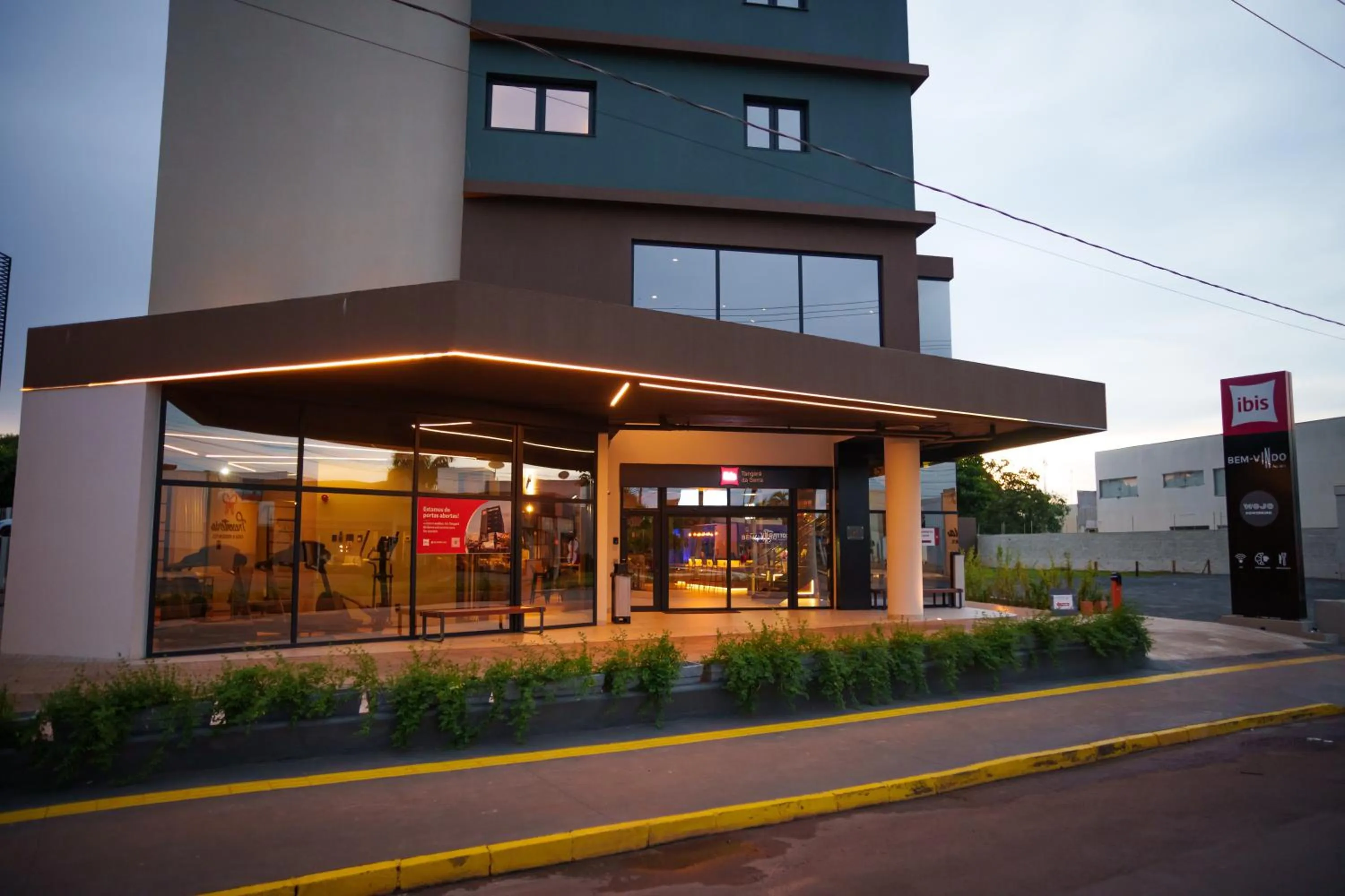 ibis Tangará Da Serra