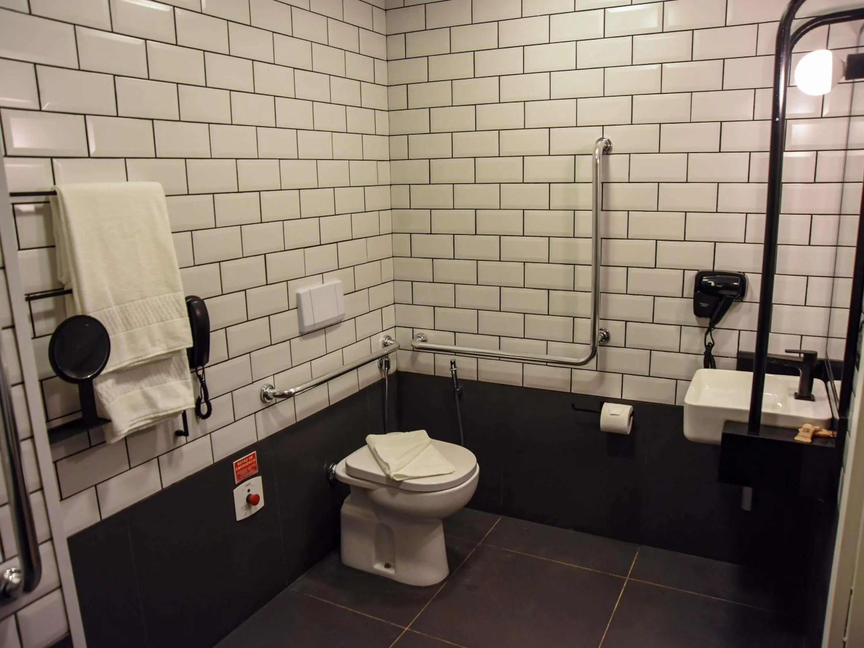 Bedroom in ibis Tangará Da Serra