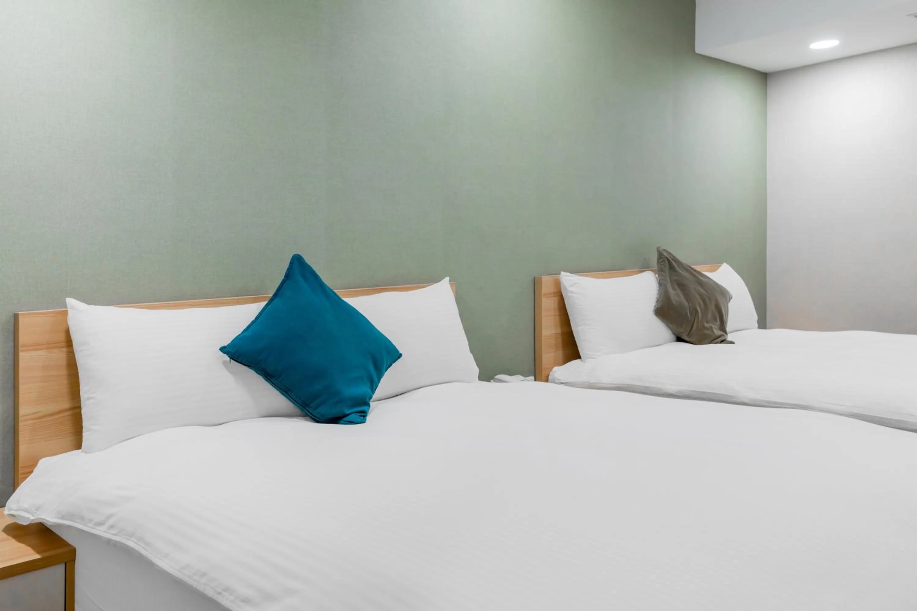 Photo of the whole room, Bed in Mu Chen Hotel