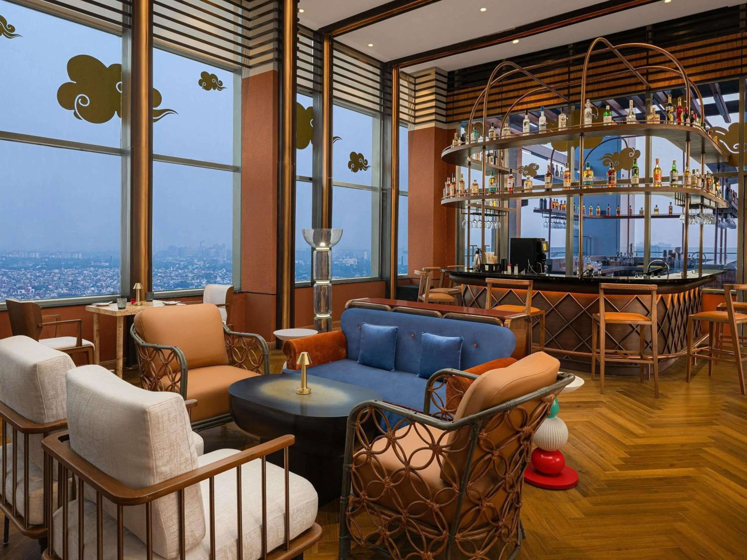 Lounge or bar in Novotel New Delhi City Centre