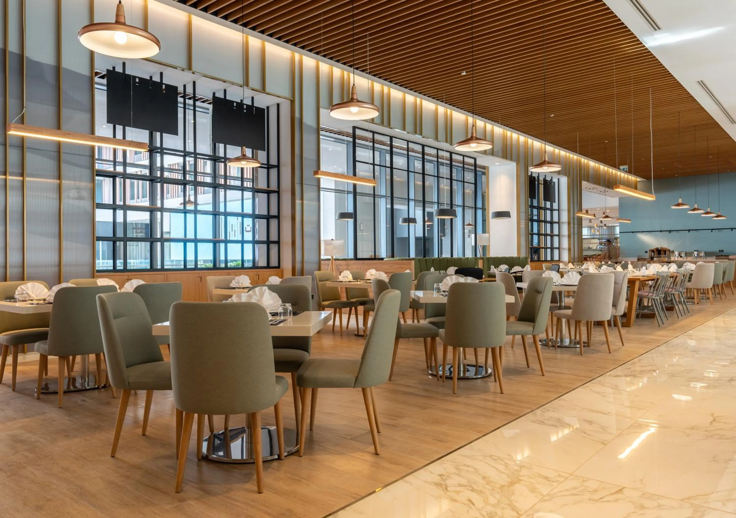 Restaurant/places to eat in West Walk Retaj Hotel