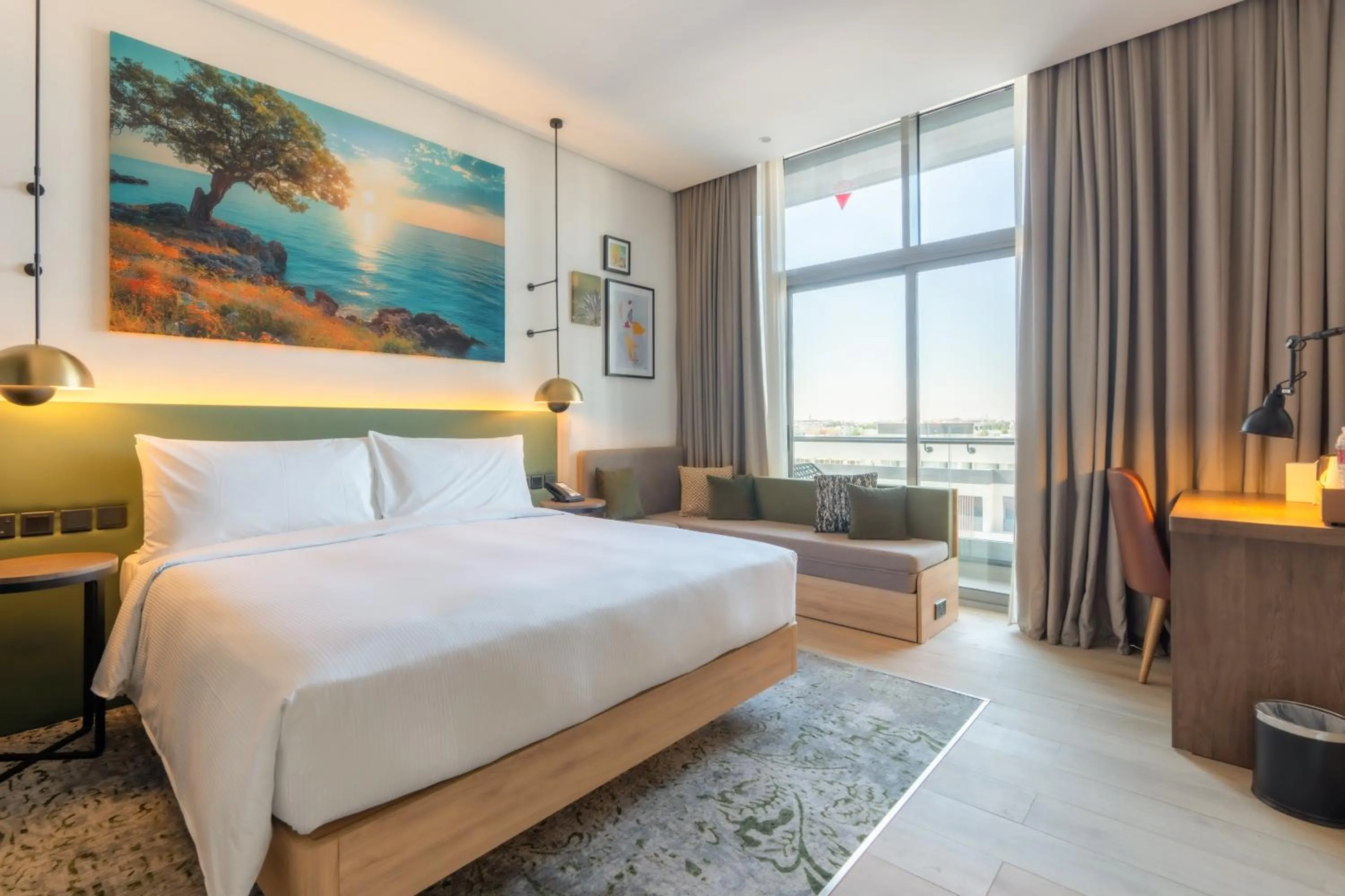 Bed in West Walk Retaj Hotel