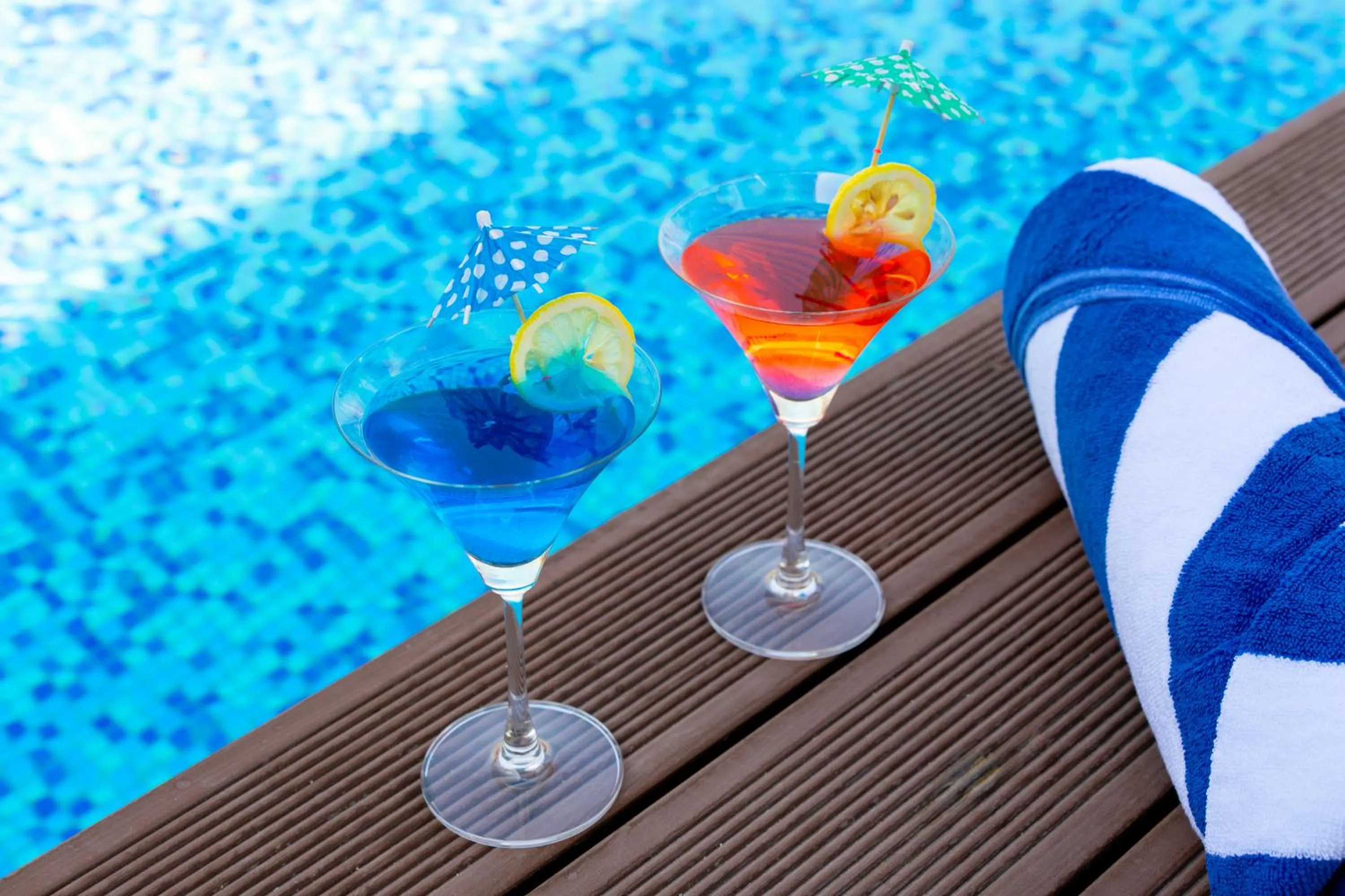 Swimming pool in West Walk Retaj Hotel