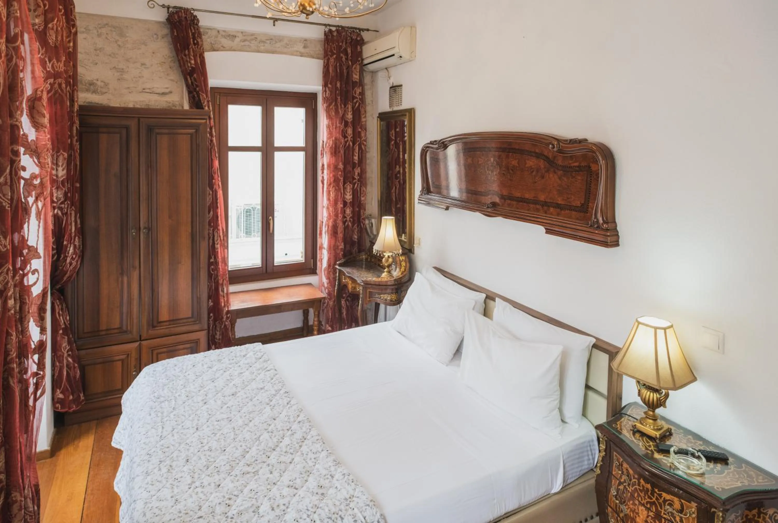 Bedroom in Tsopela Boutique Hotel