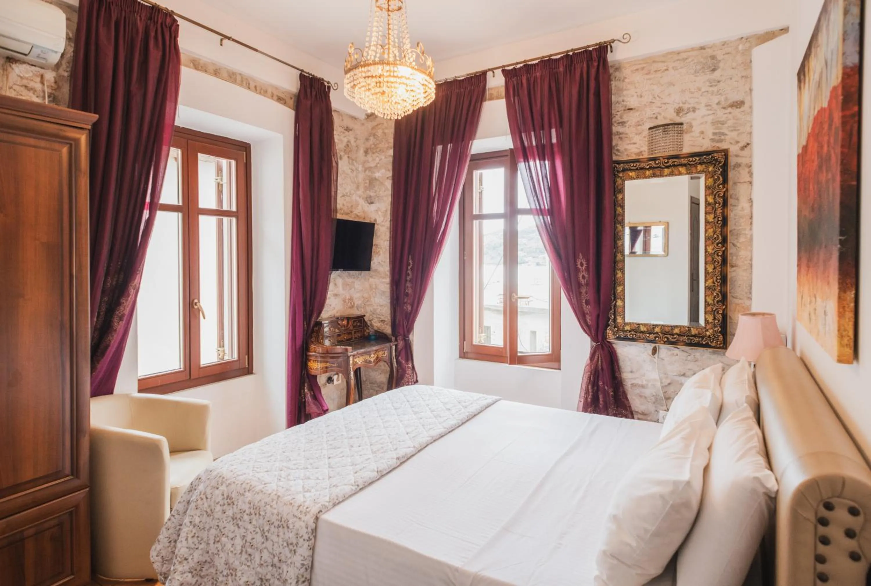 Bedroom in Tsopela Boutique Hotel