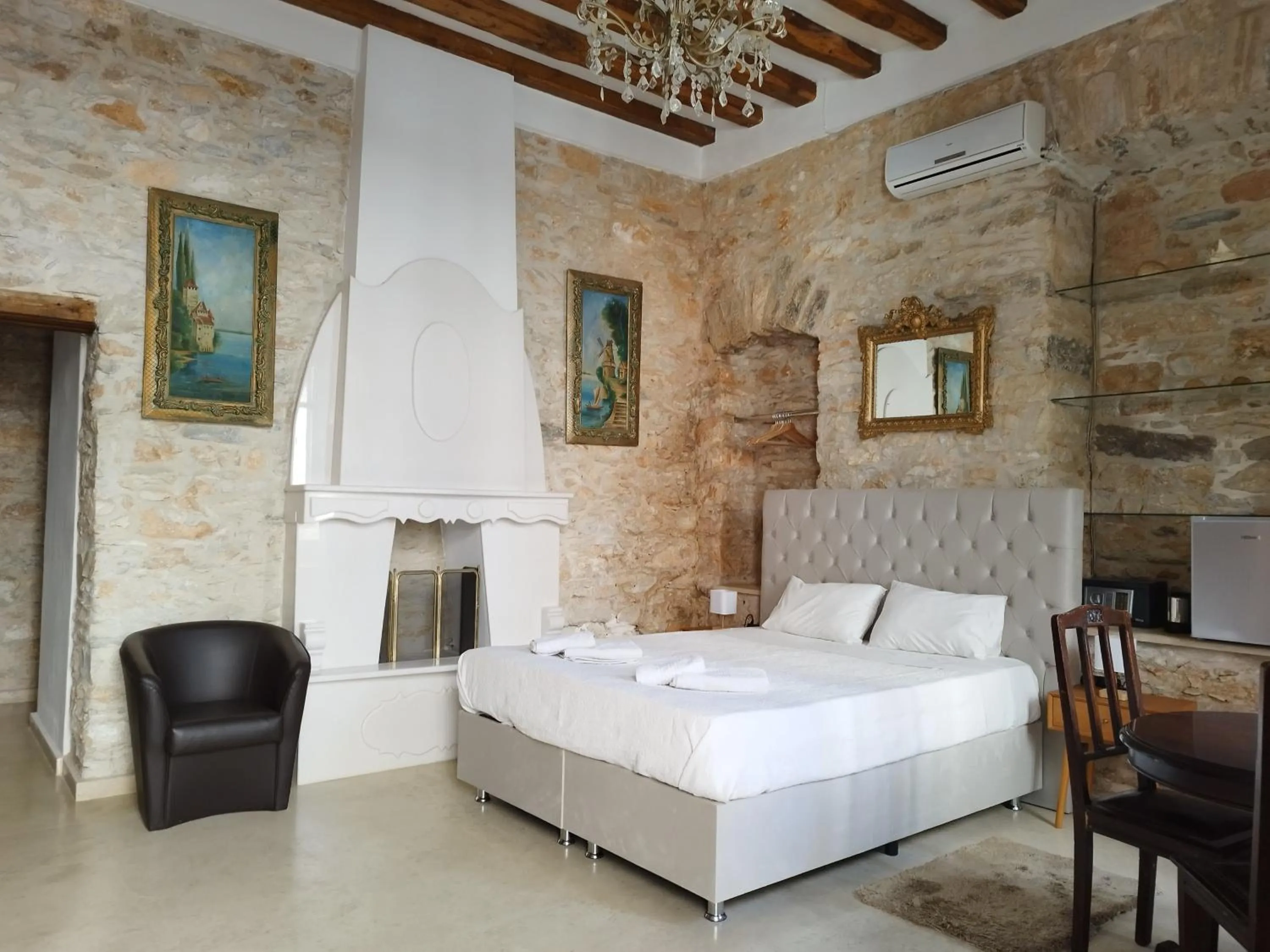 Bedroom in Tsopela Boutique Hotel