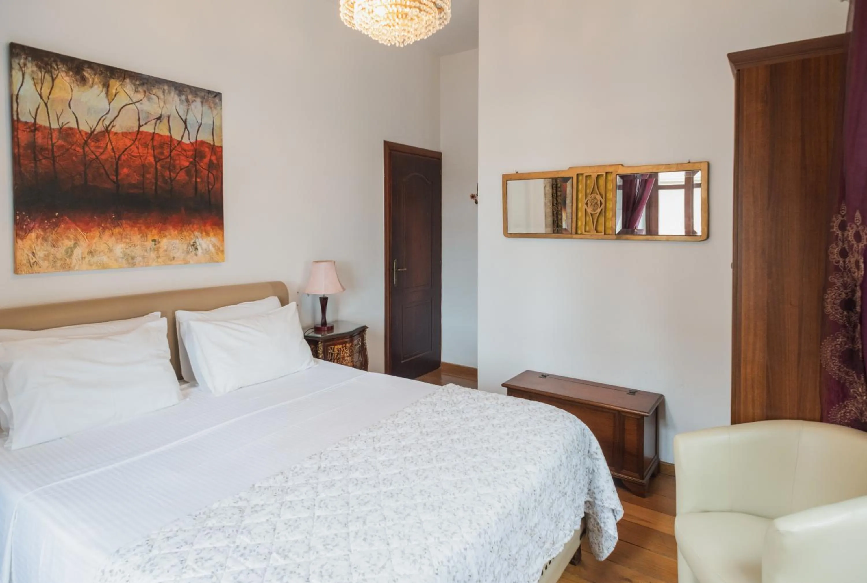 Photo of the whole room in Tsopela Boutique Hotel