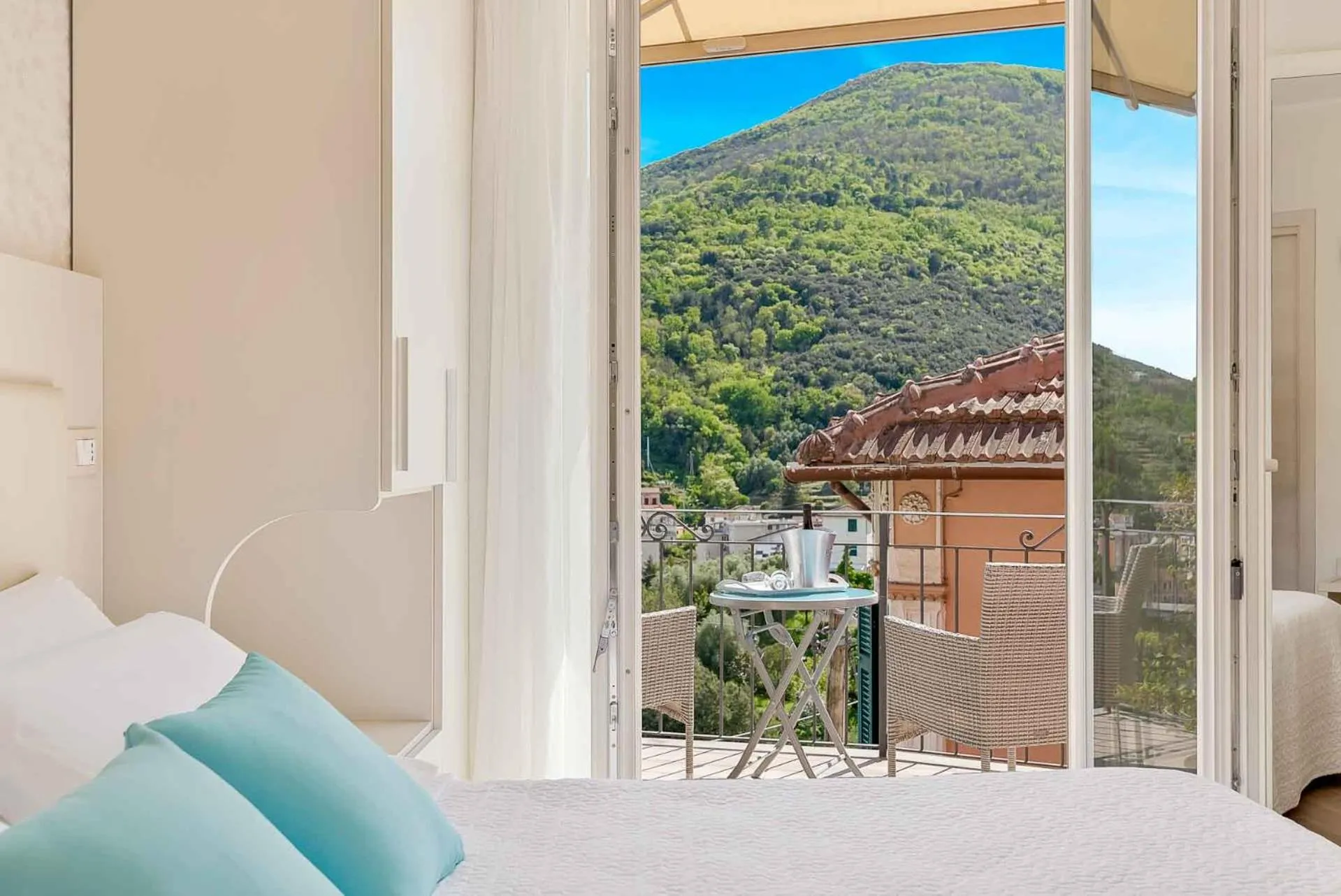 Bed in Dreams Guest House