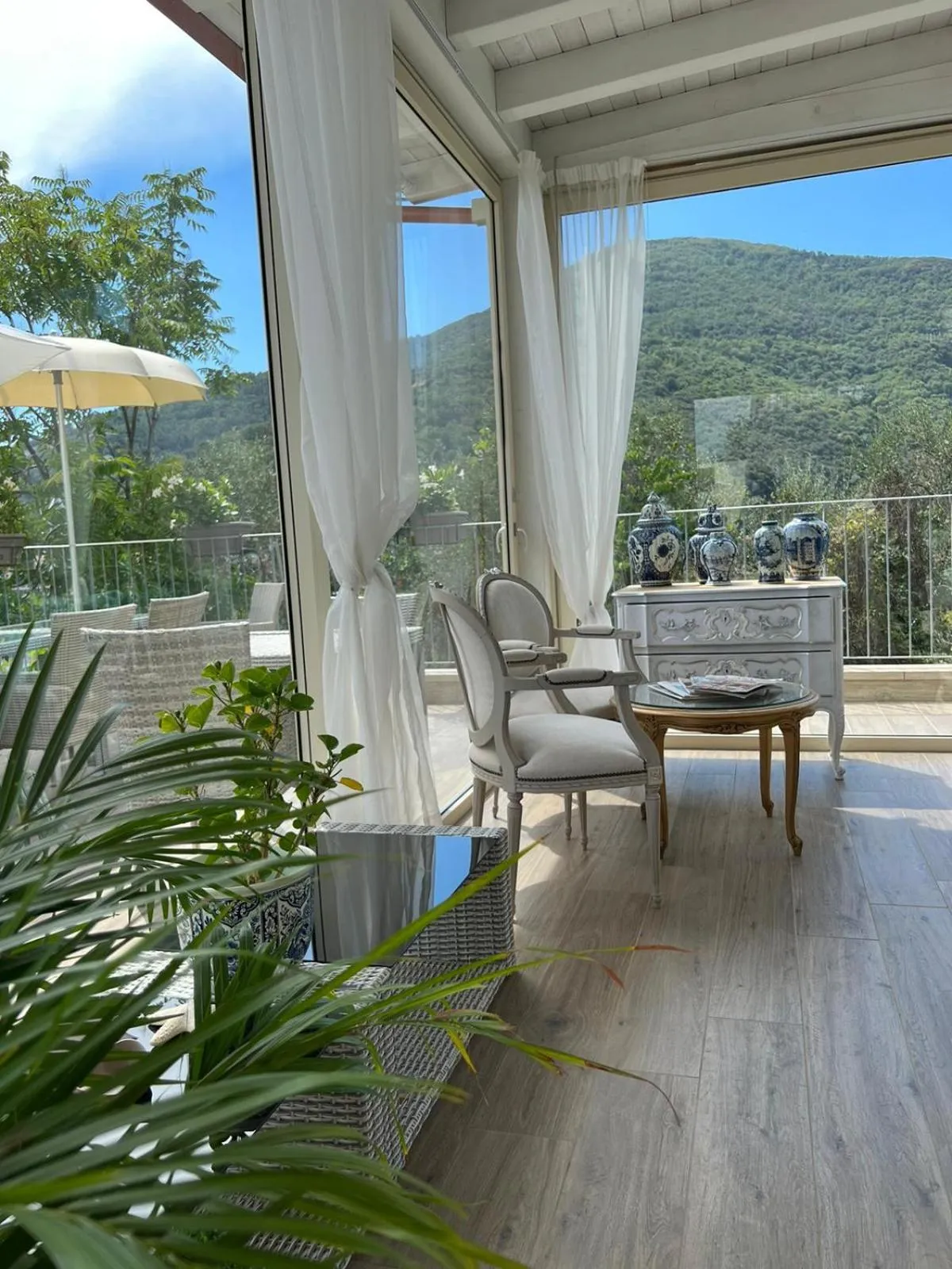 Seating area in Dreams Guest House