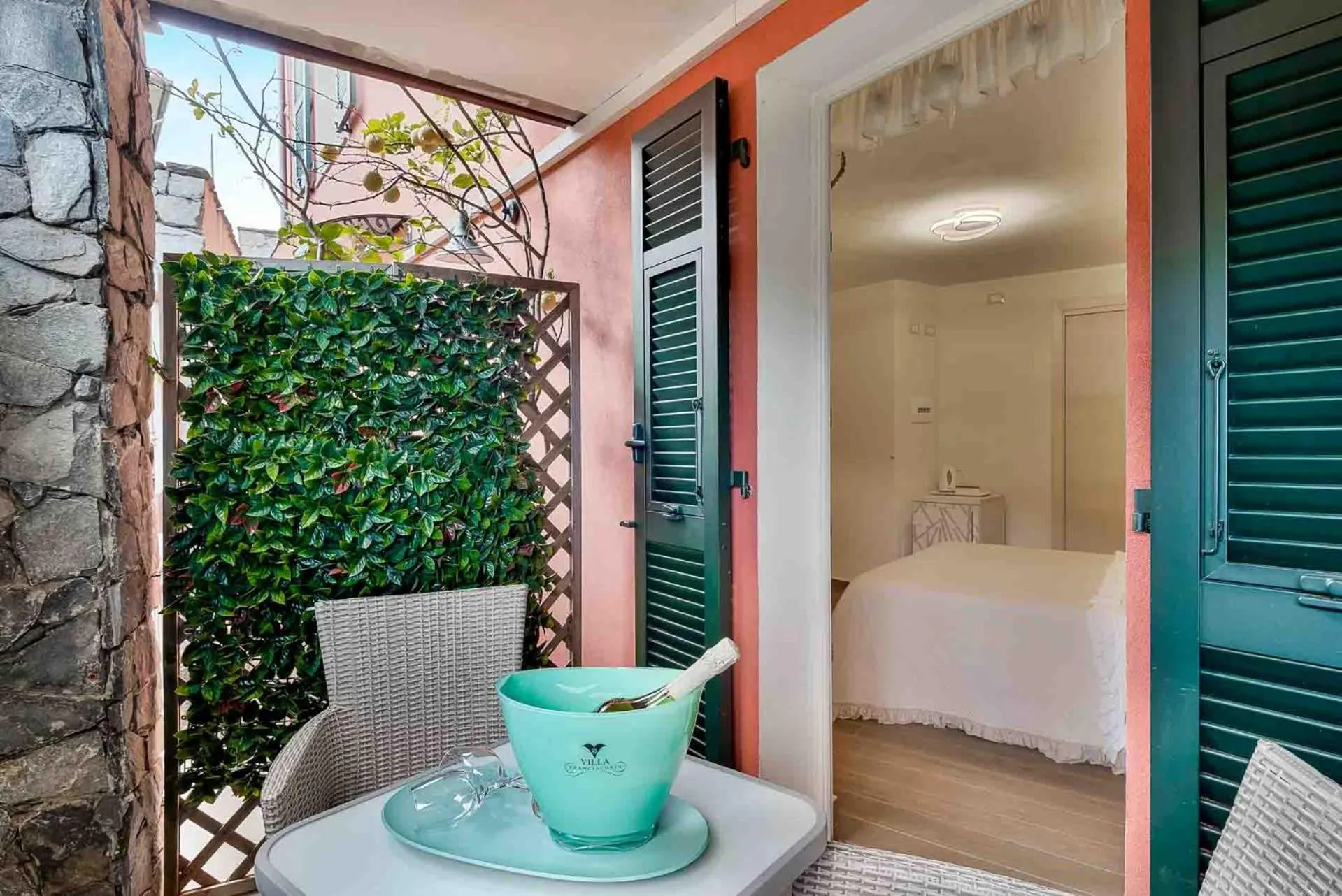 Patio in Dreams Guest House