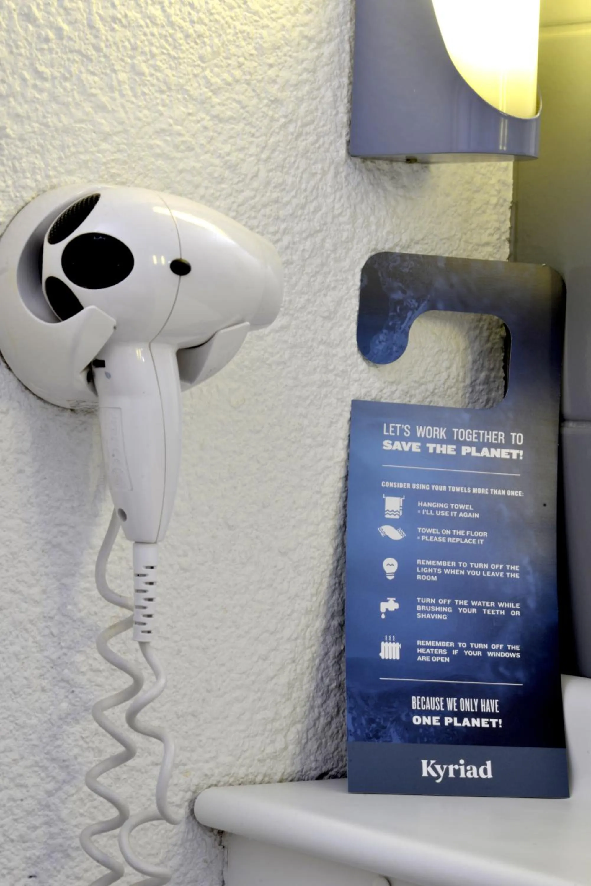 hair dryier in Kyriad Rouen Sud - Oissel