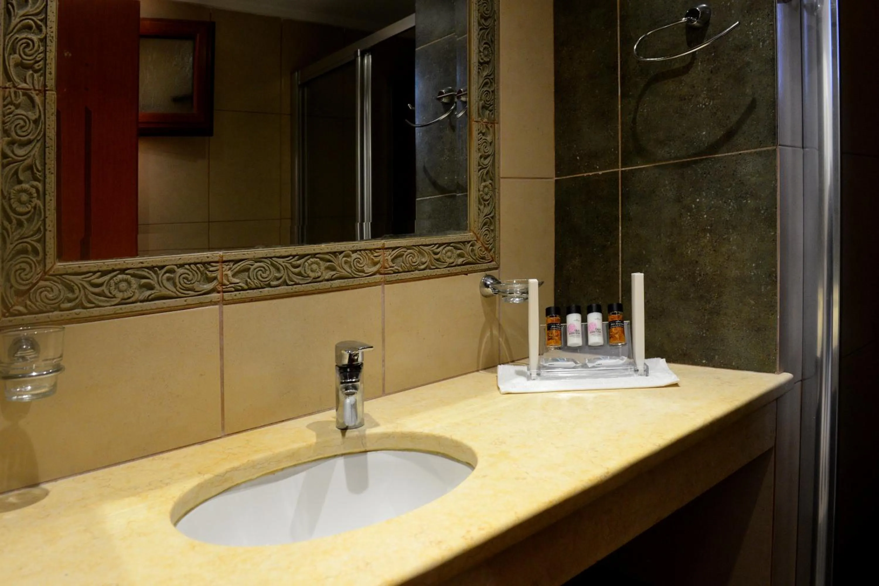 Skiathos Island Suites