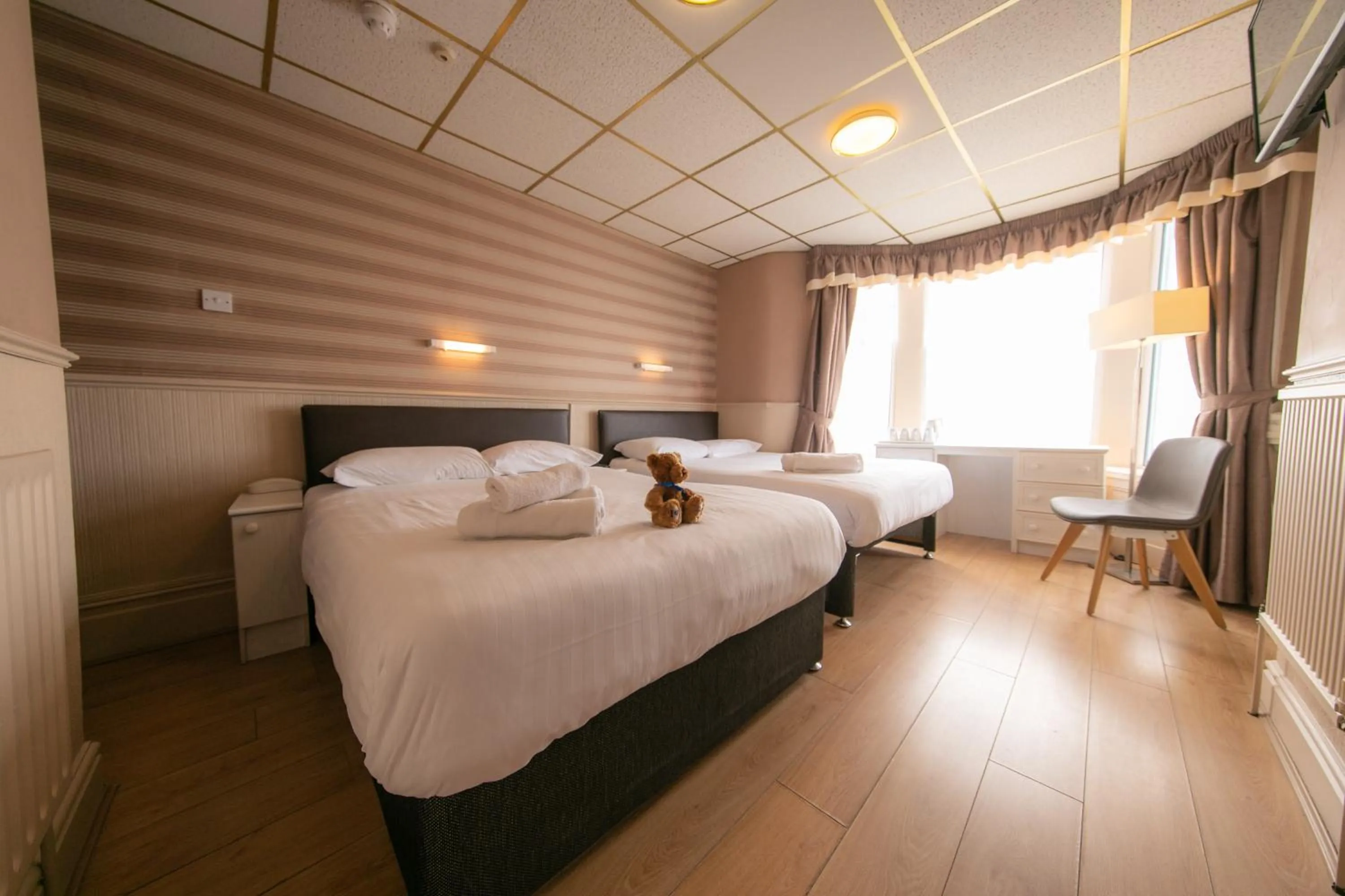 Bed in Lyndene Hotel