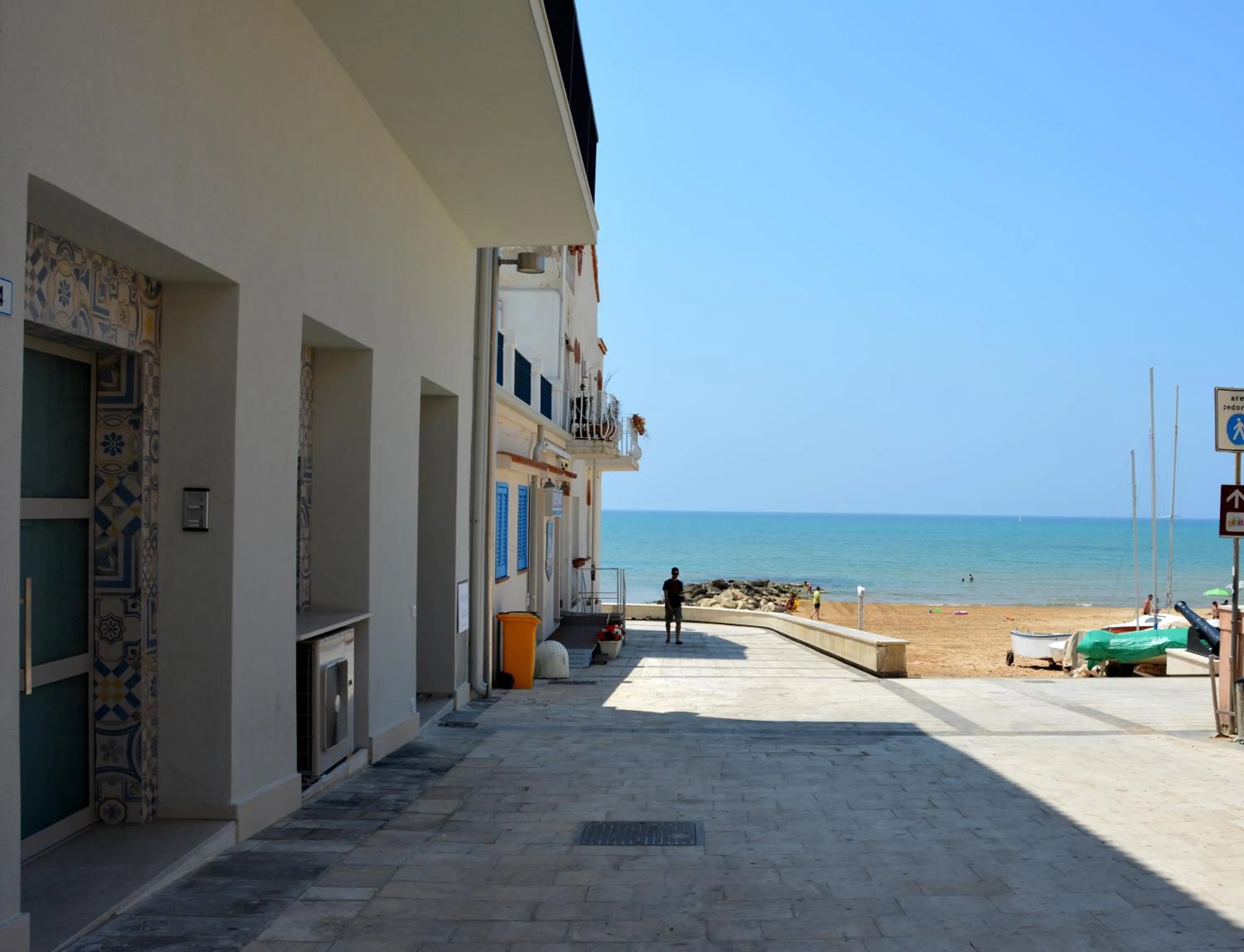 Facade/entrance in Fly Home Sicily