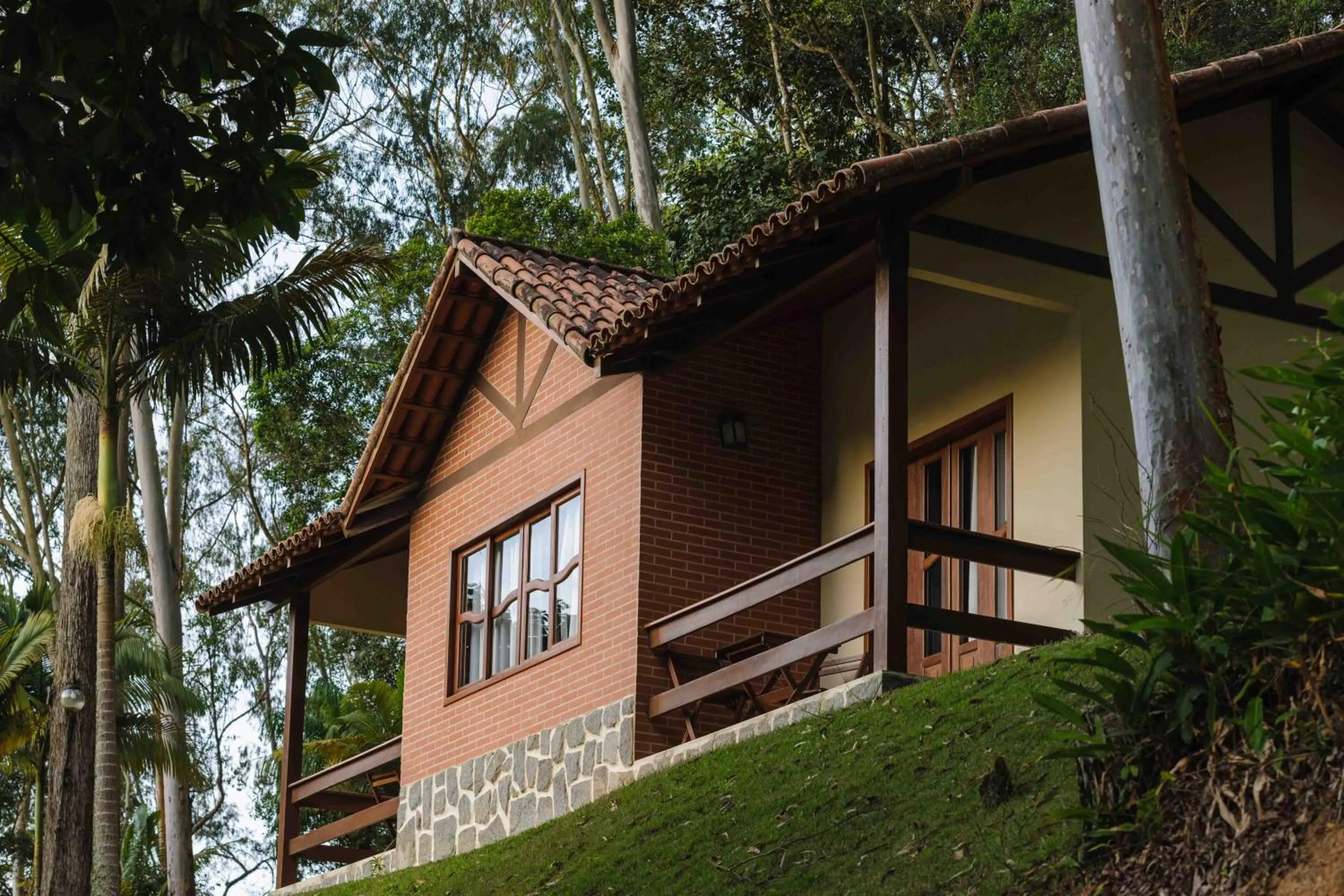 Property building in Sítio dos Lagos