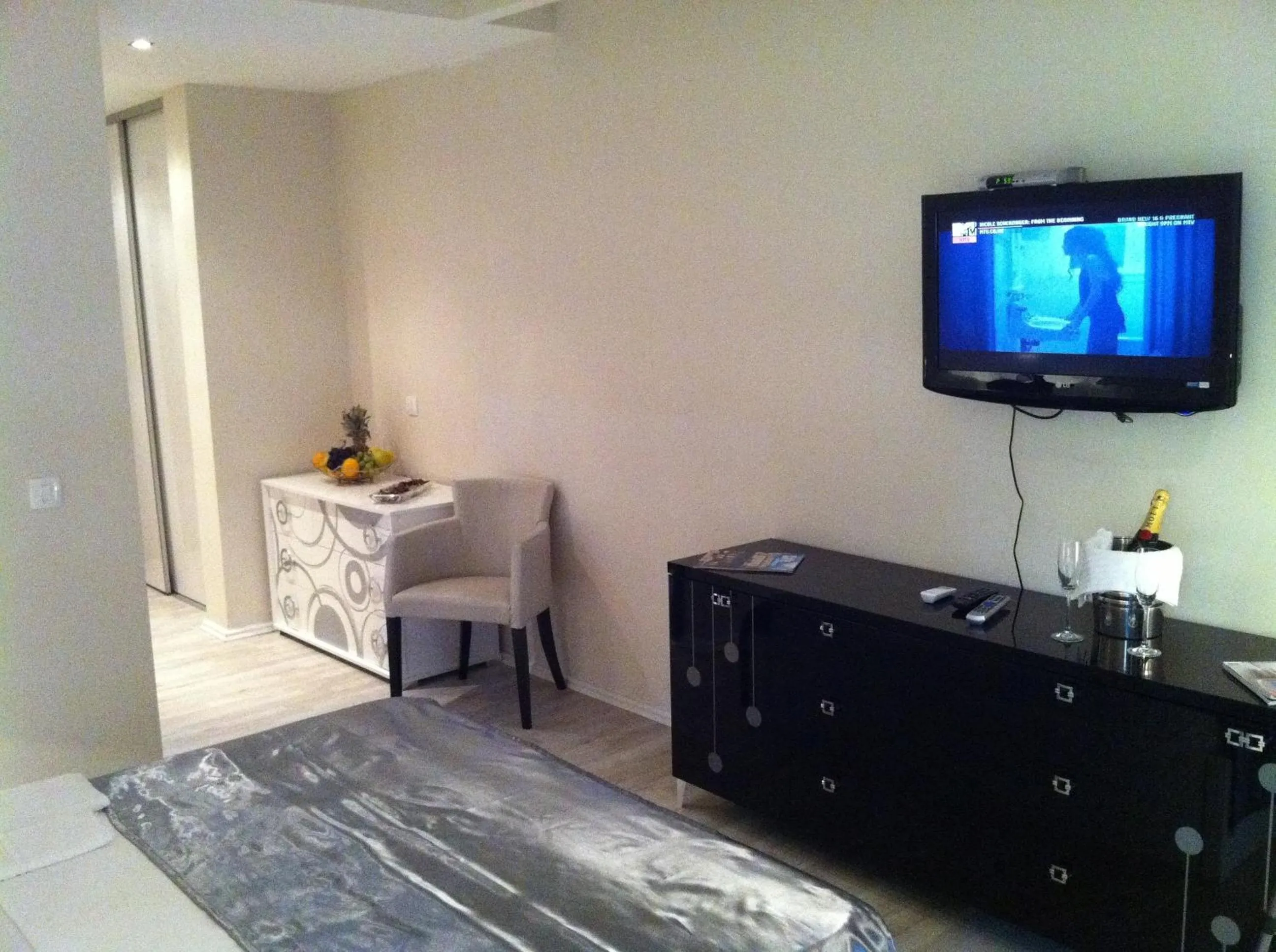 TV and multimedia, Bed in Apartments and Rooms Grand Palazzo