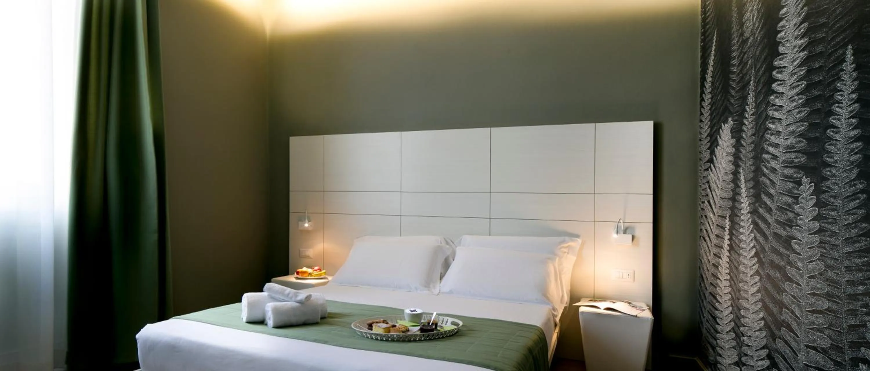 Photo of the whole room, Bed in Navigliotel 19 - Rooms & Suites