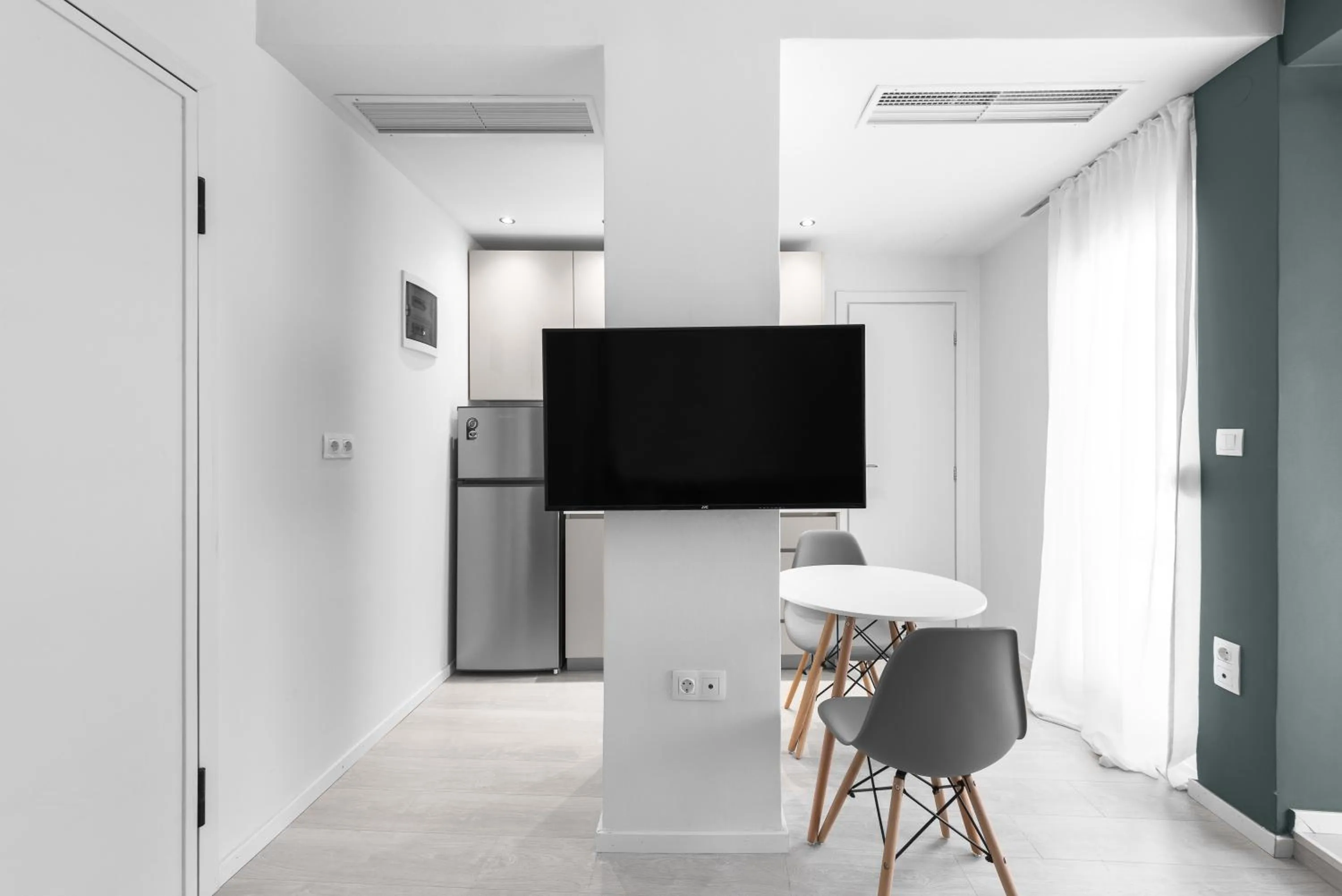 Kitchen or kitchenette in DeniZen Boutique Apartments, Nilie Hospitality MGMT