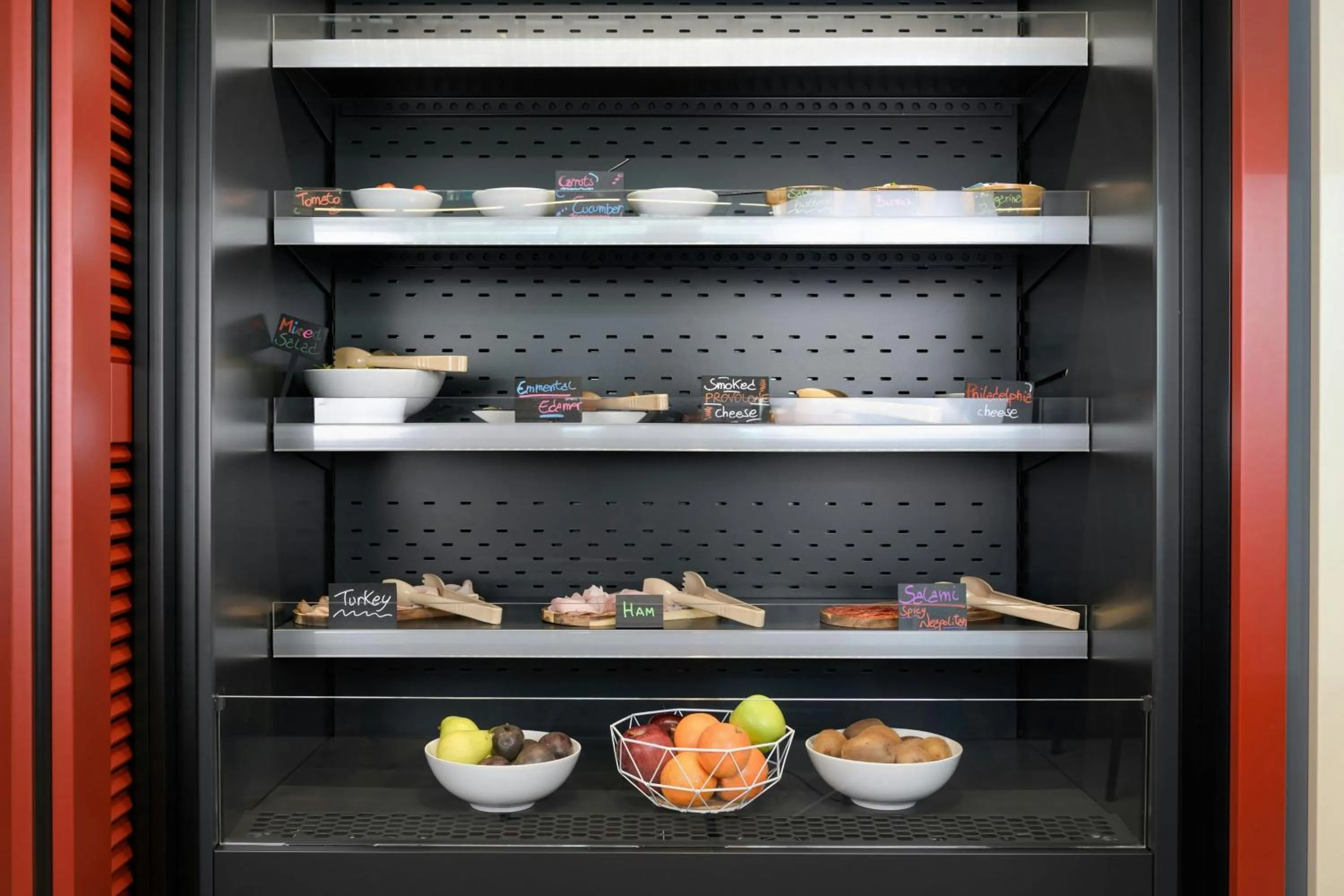 Breakfast in Moxy Pompeii