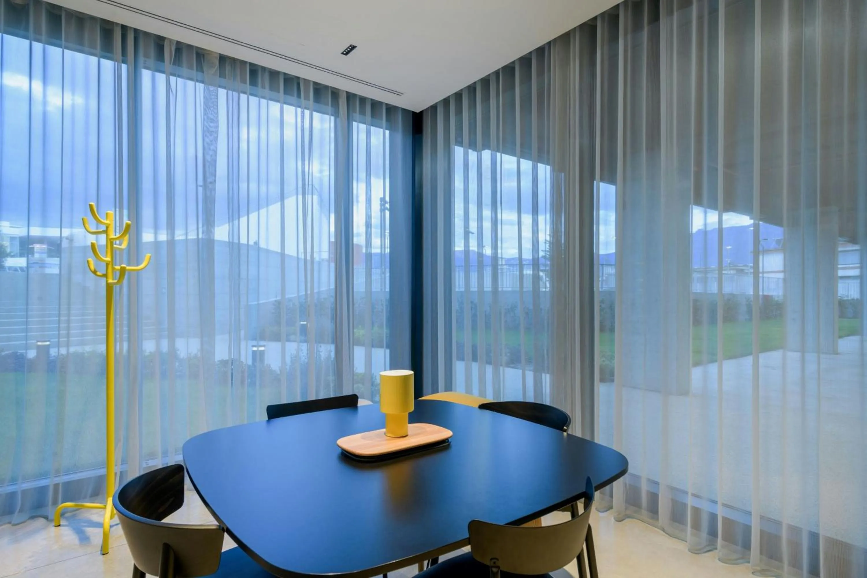 Meeting/conference room in Moxy Pompeii