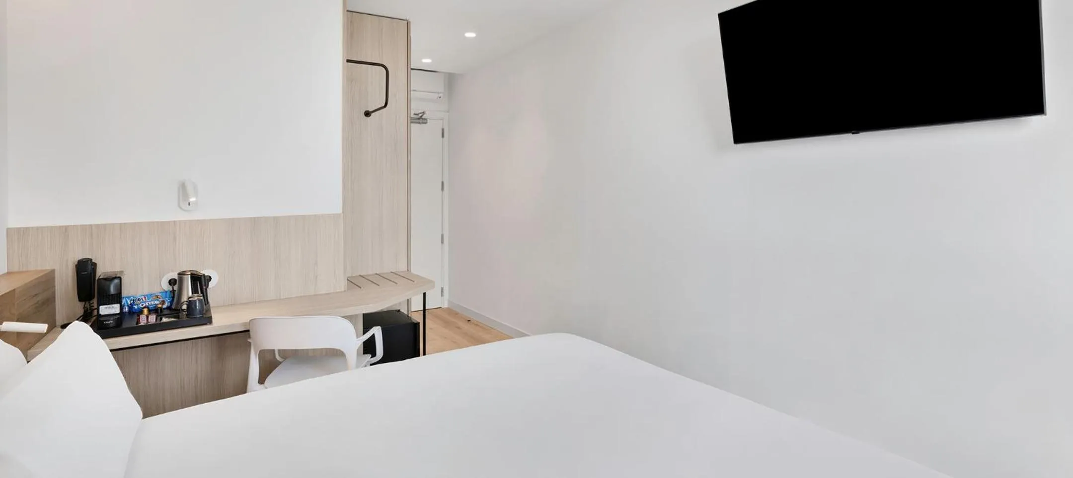 Bed in B&B HOTEL Valencia Alcàsser