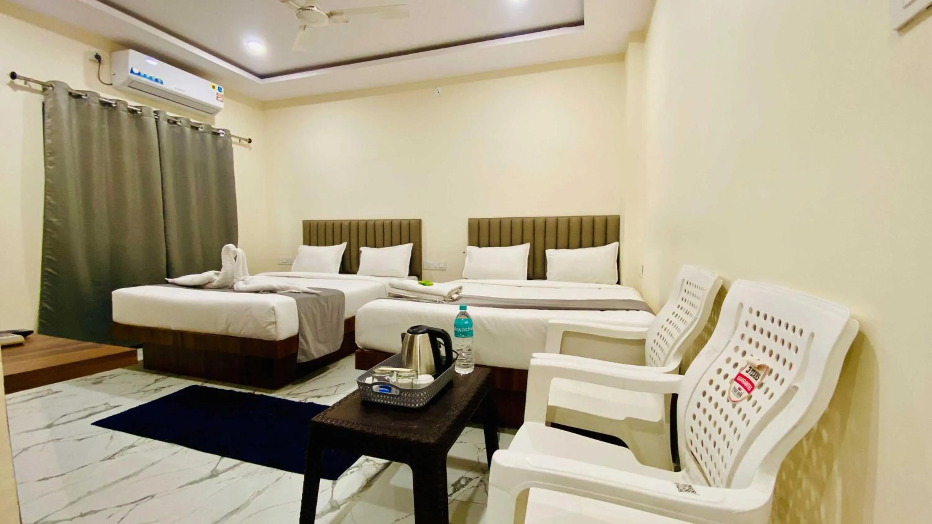 Bed in Hotel Krishnarchana