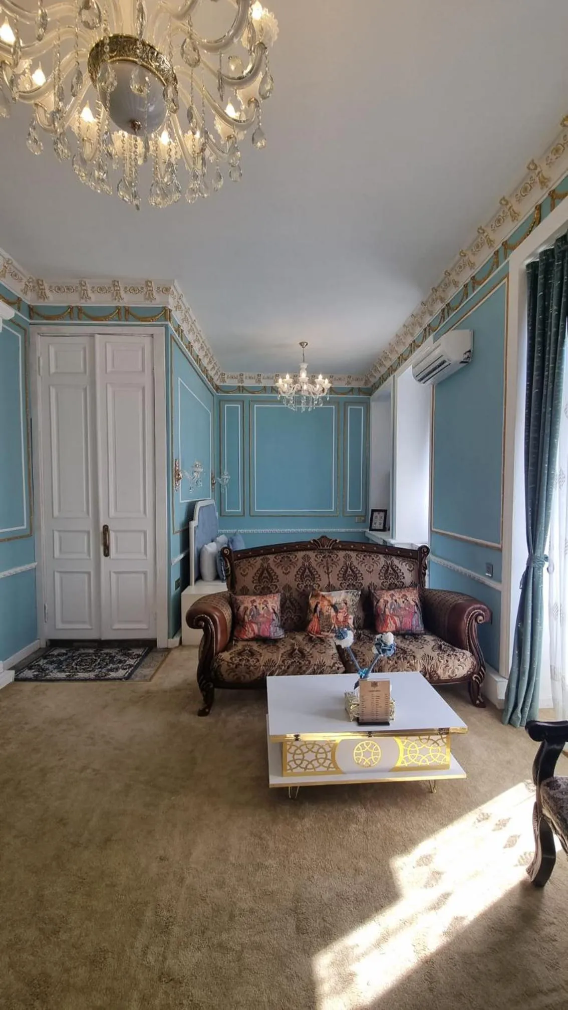 Bed in Apartments History 1870