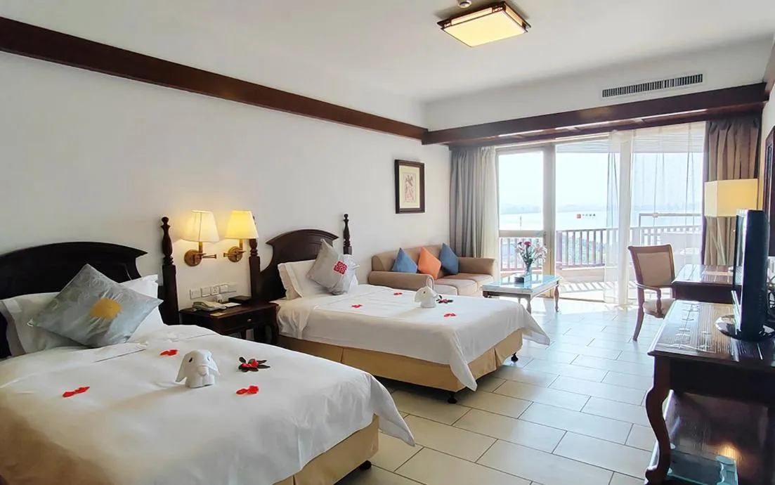 Bed in Timton Fuhe Hotel