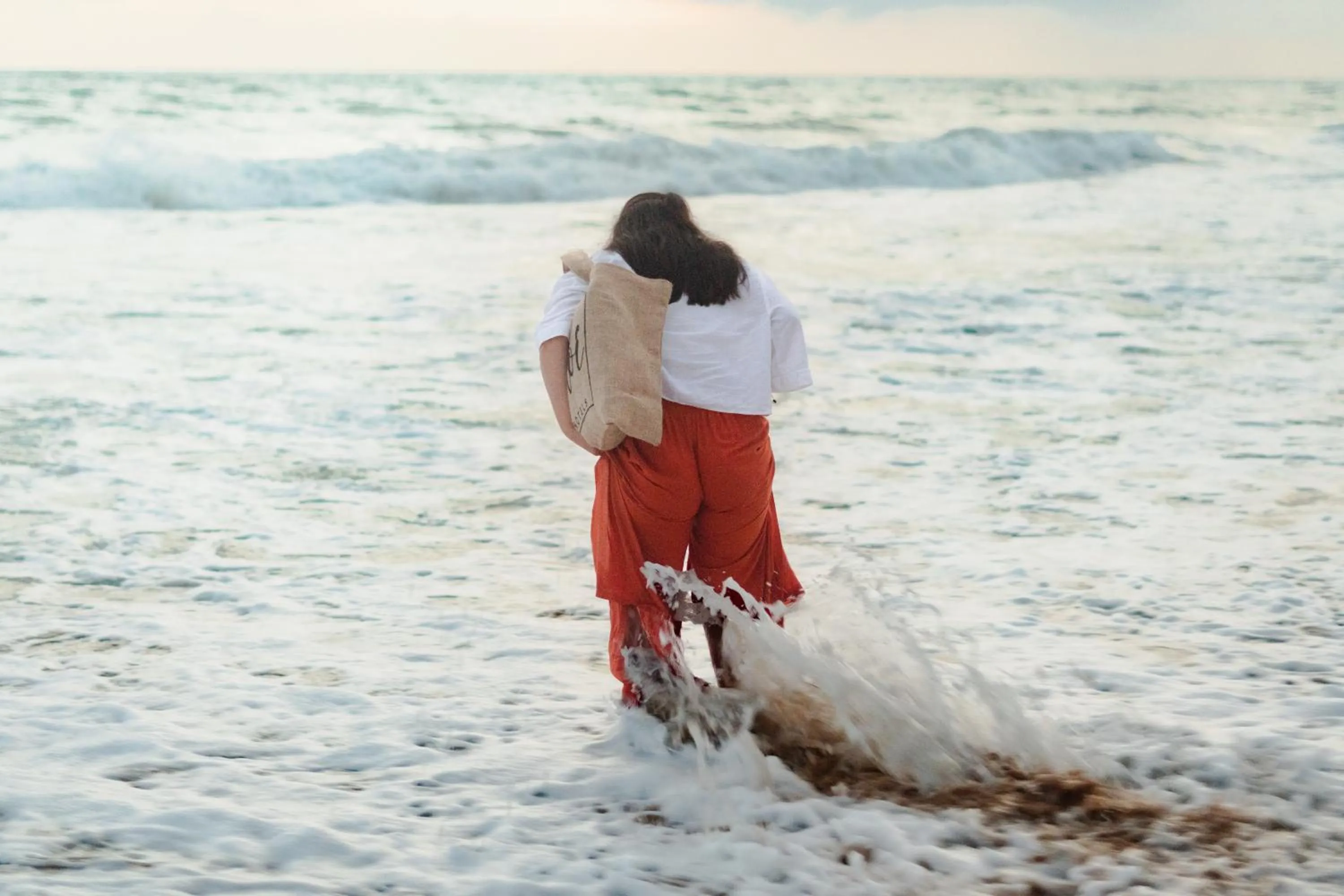 People in Moi Induruwa by DBI