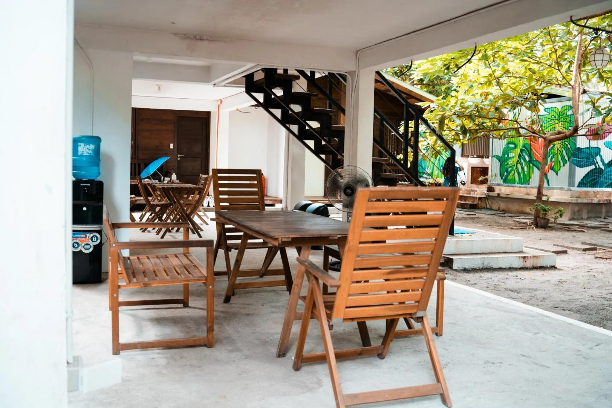 Balcony/Terrace in Aluntala Hostel