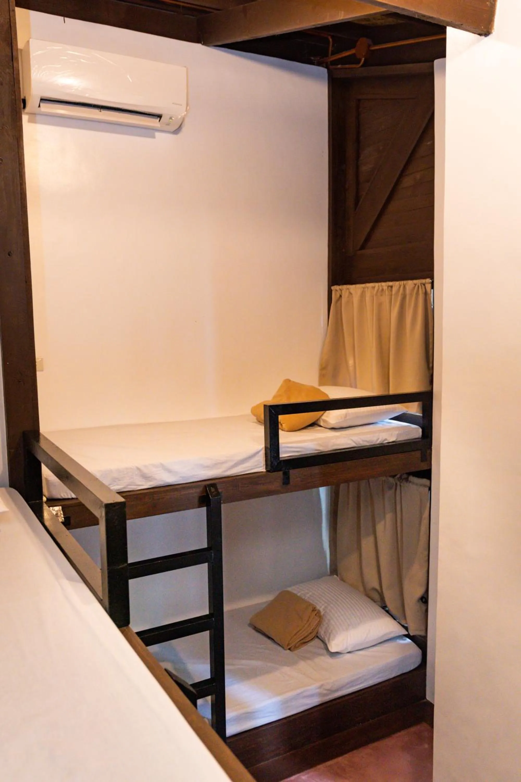 bunk bed in Aluntala Hostel